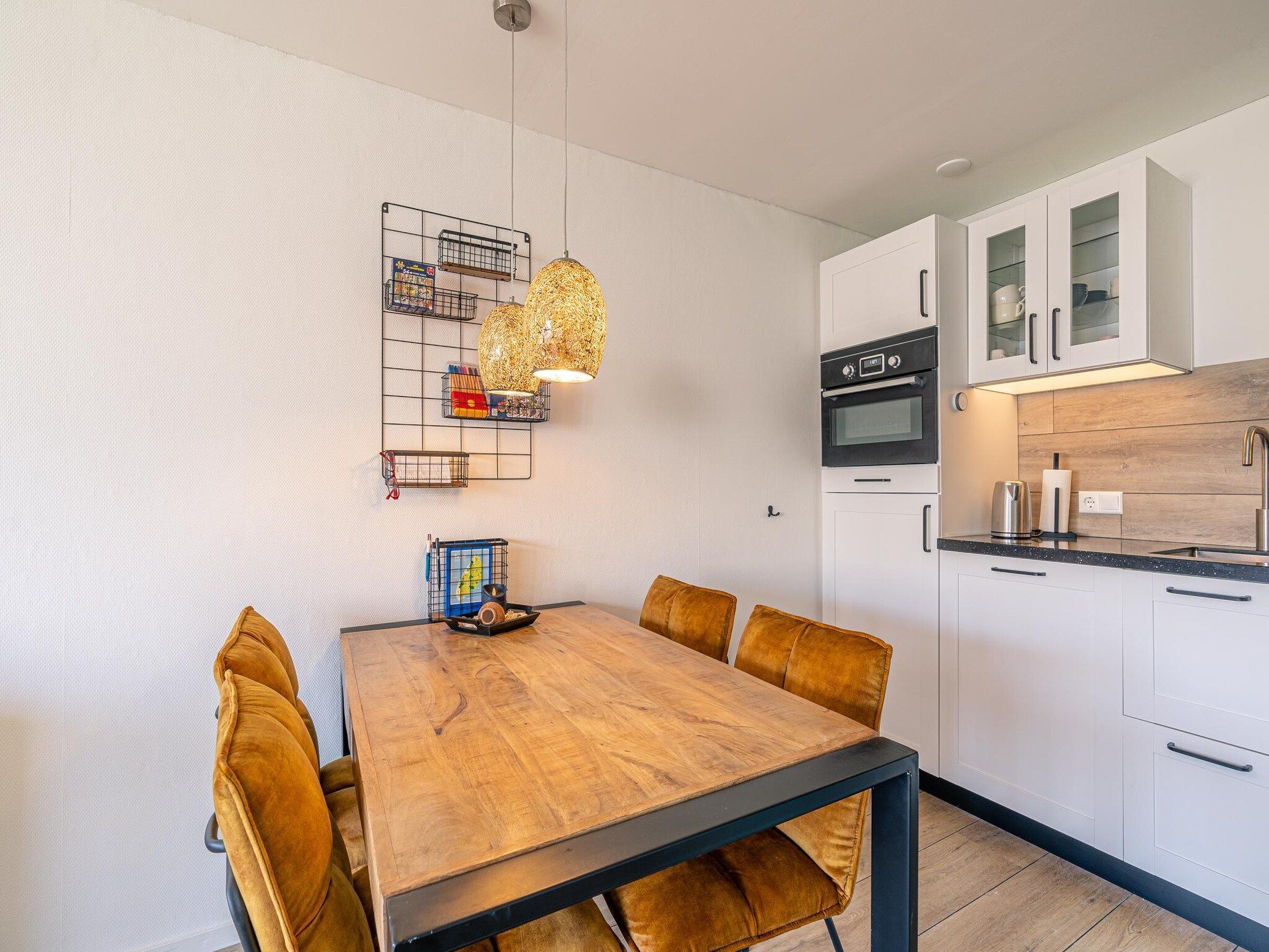 De keuken van De Anna 220 - Zand in De Koog