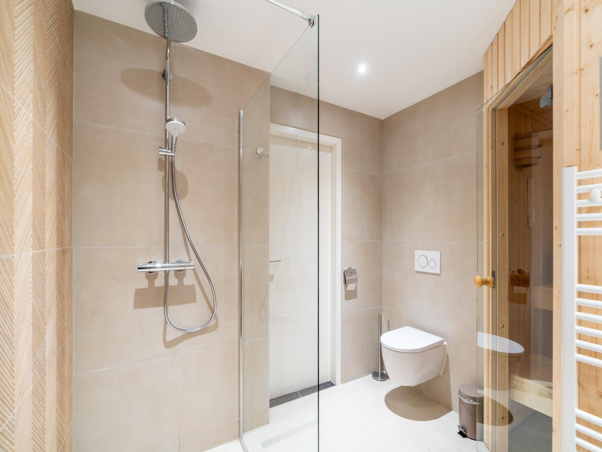 De badkamer van Juliana 028 in De Koog