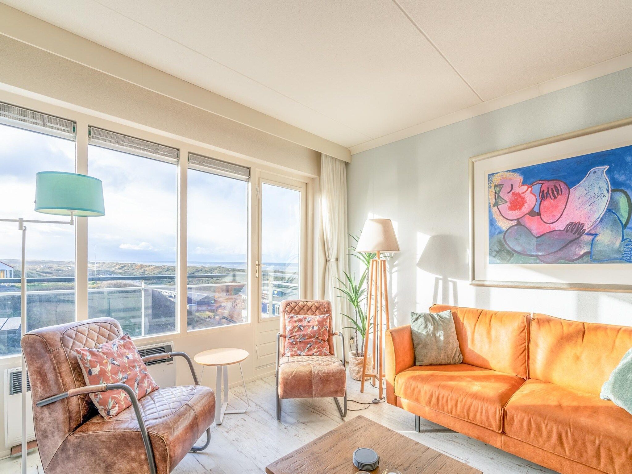 De woonkamer van Juliana 148 in De Koog