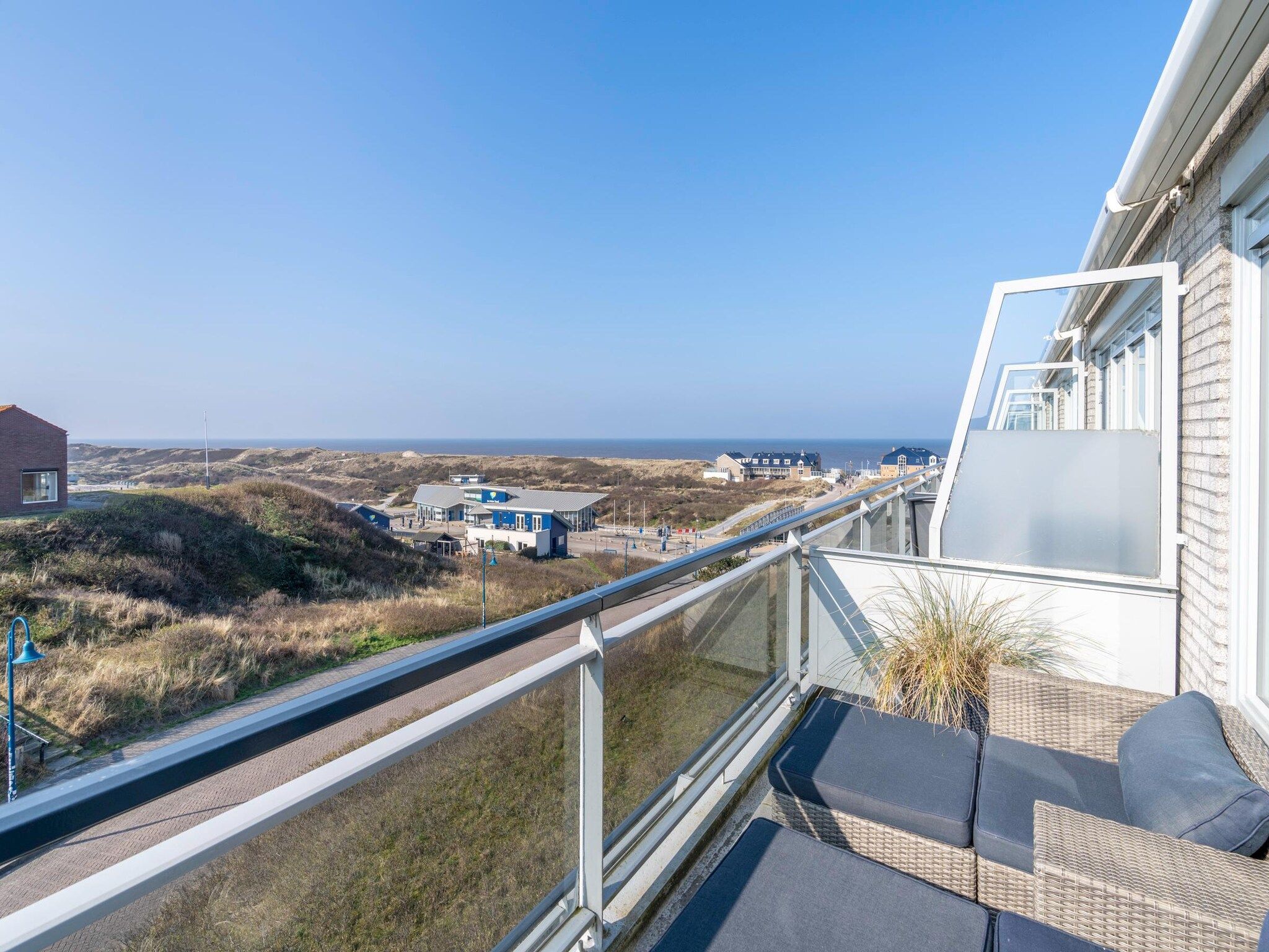 Het uitzicht vanaf Juliana 140 in De Koog