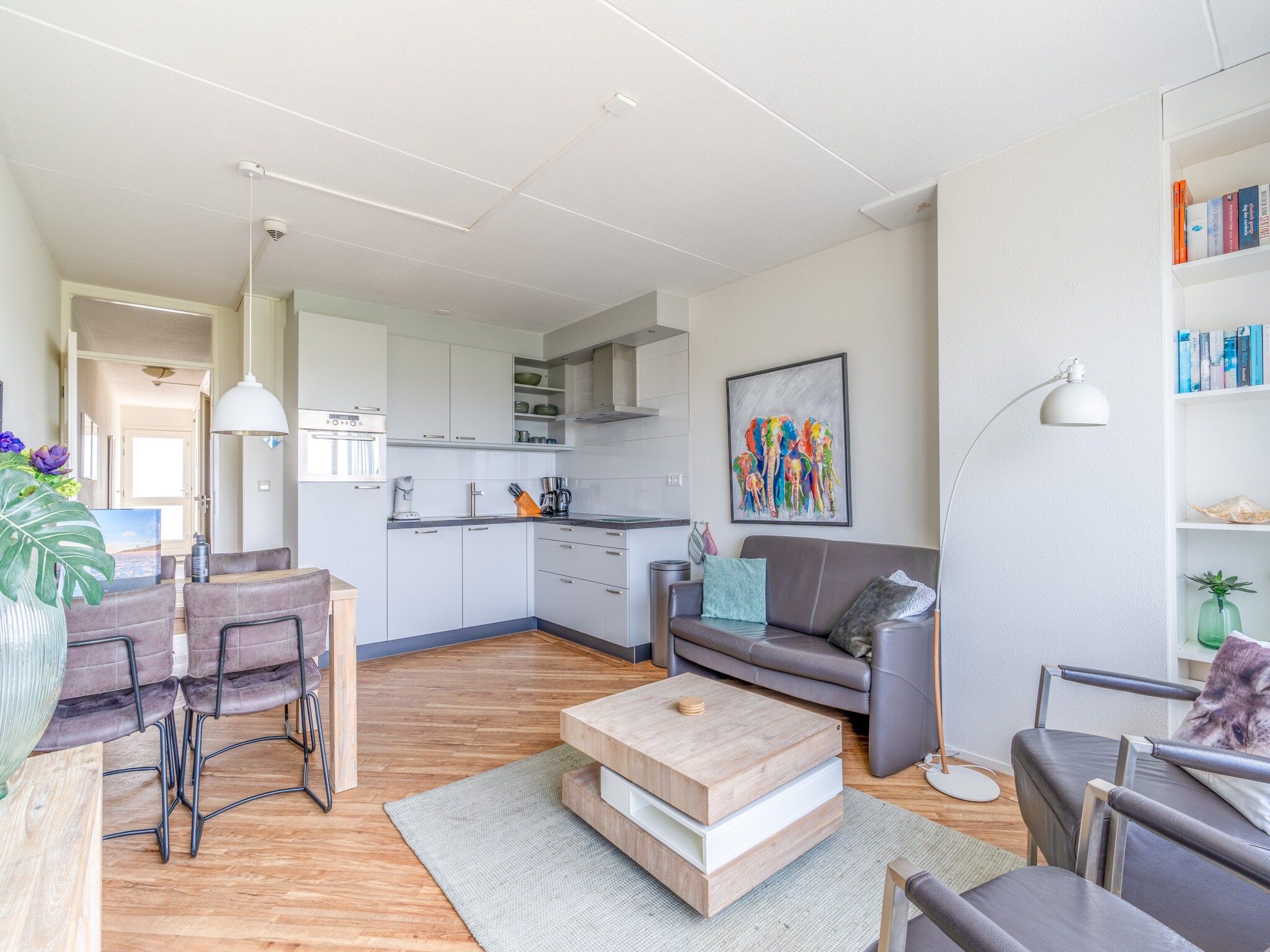 De woonkamer van Juliana 146 in De Koog