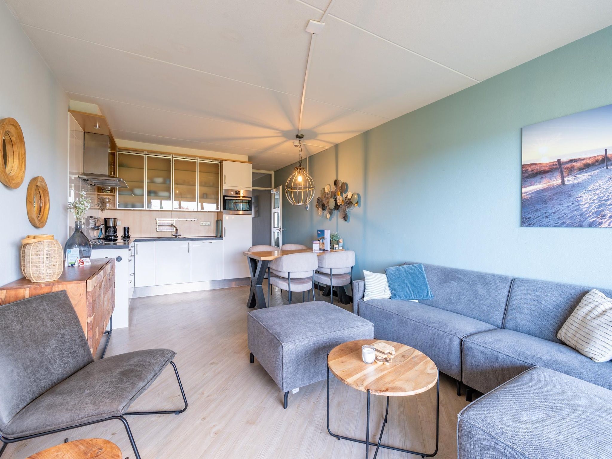 De woonkamer van Juliana 044 in De Koog