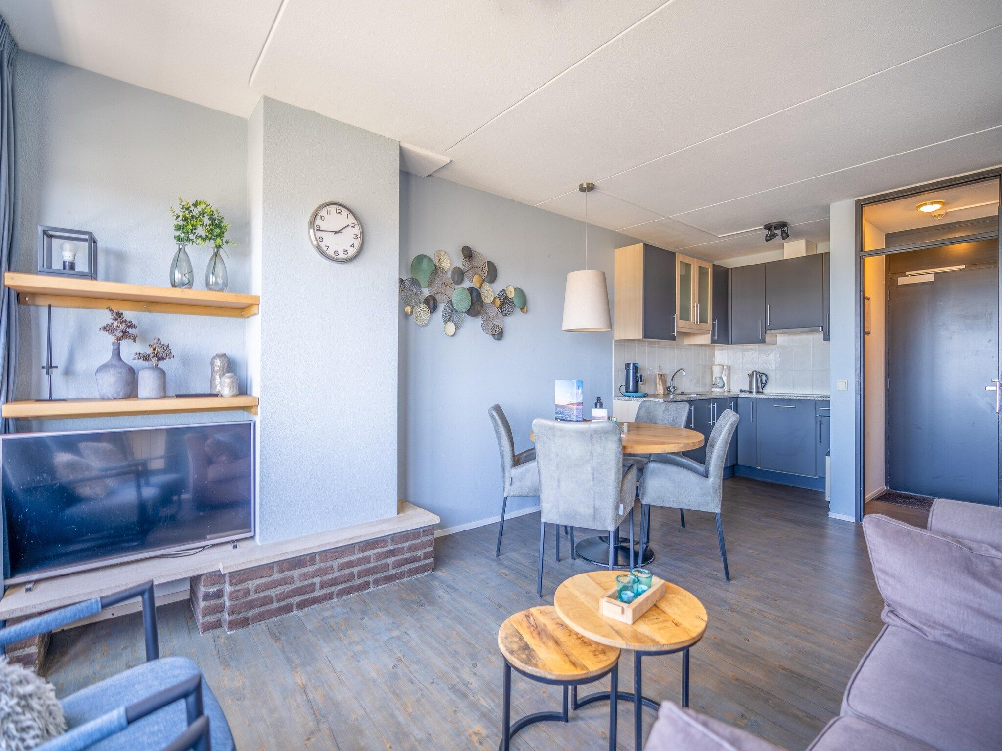 De woonkamer van Juliana 156 in De Koog