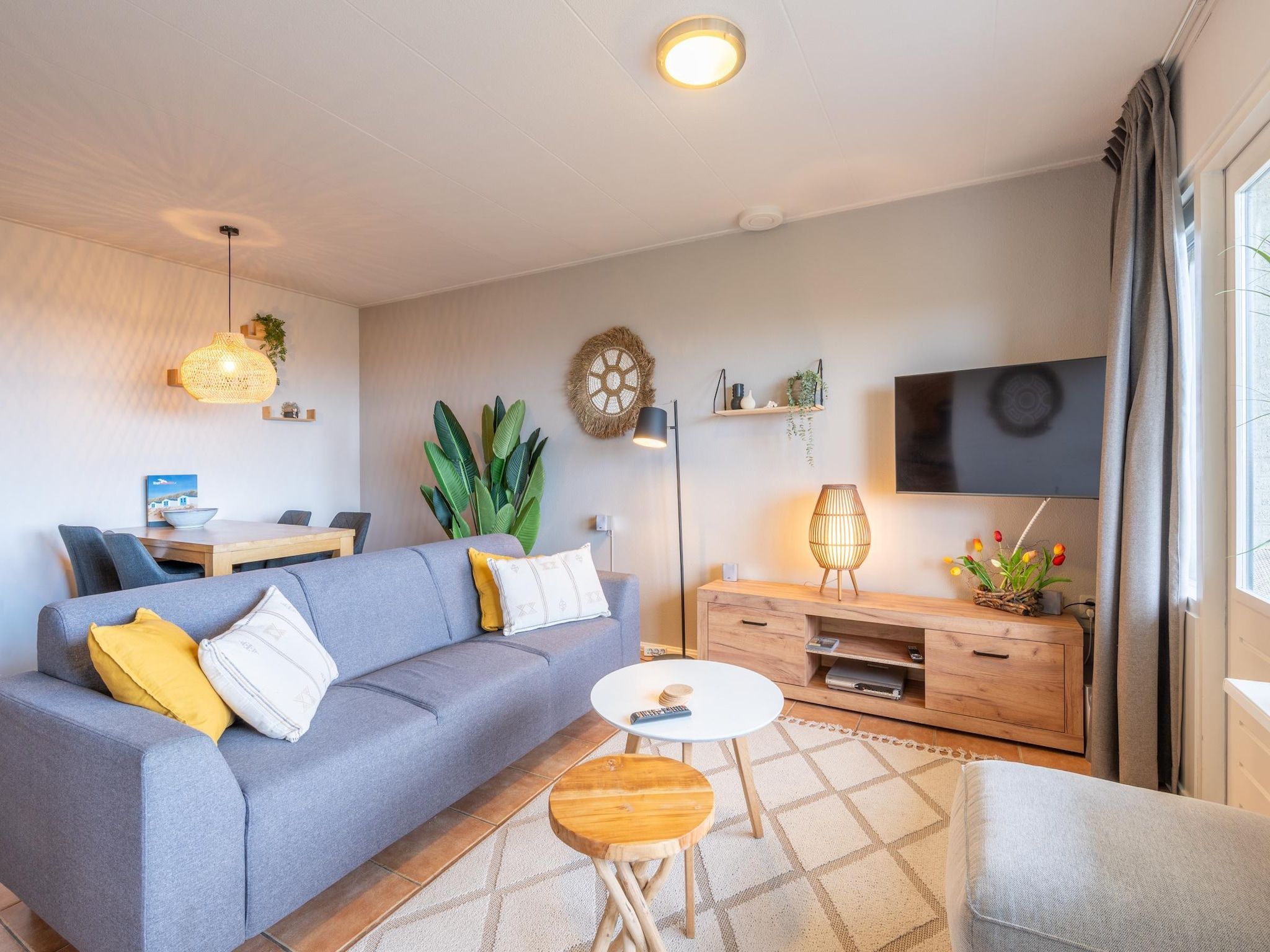 De woonkamer van Juliana 062 in De Koog