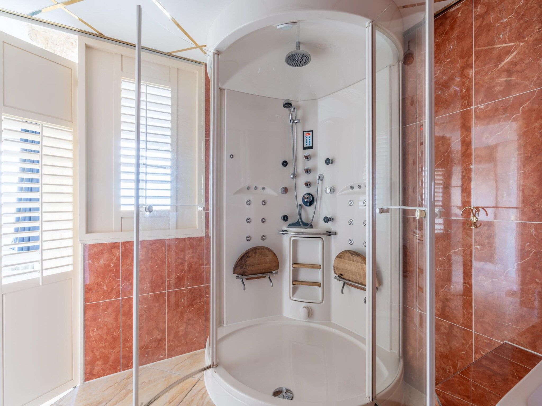 De badkamer van Juliana 064 in De Koog