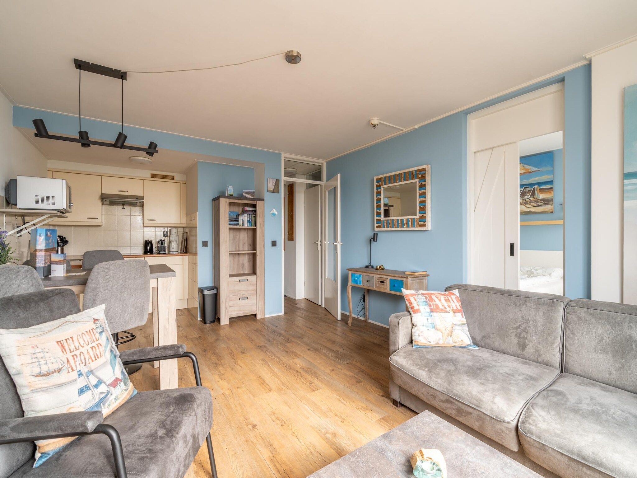 De woonkamer van Juliana 076 in De Koog