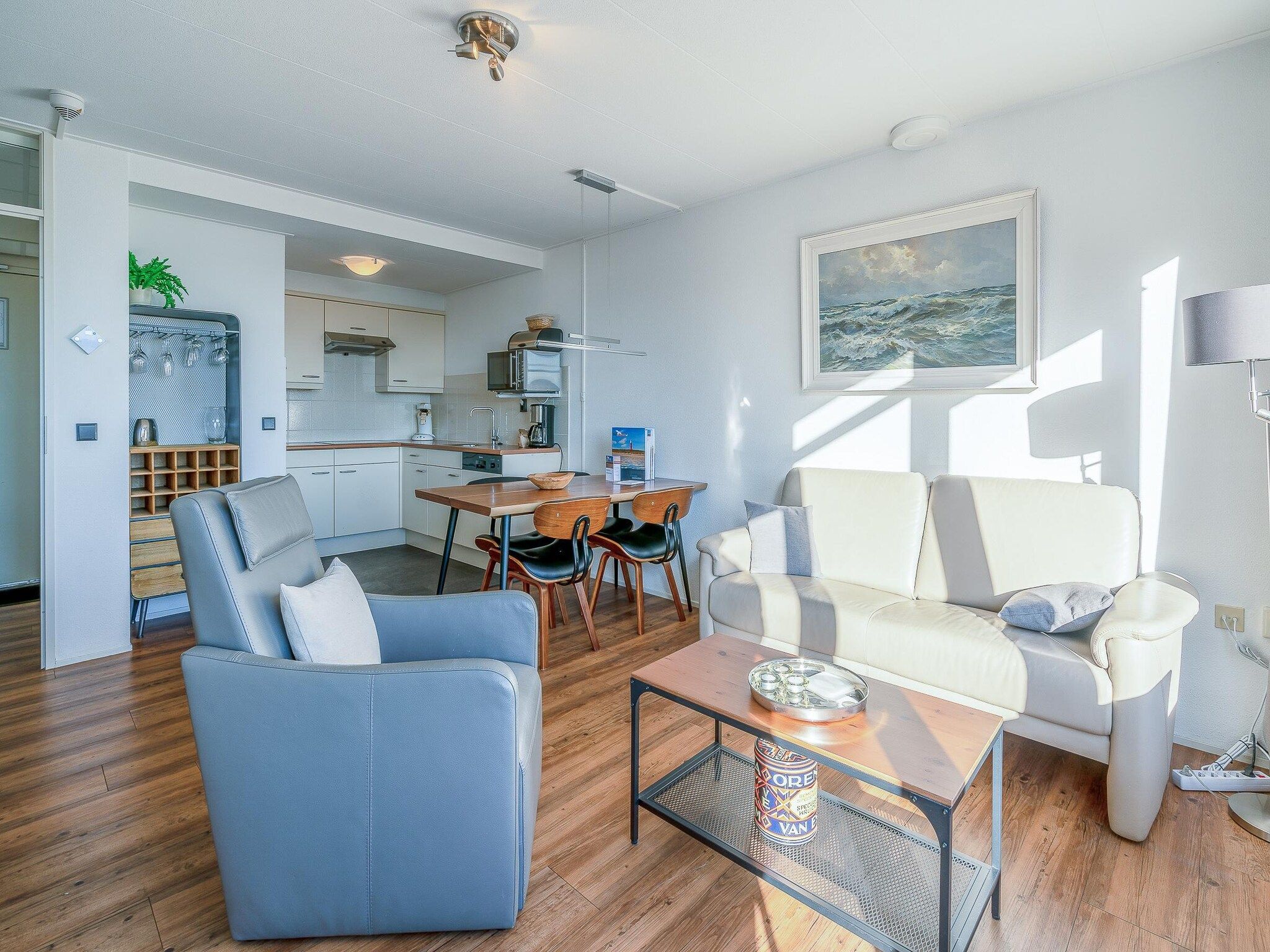 De woonkamer van Juliana 078 in De Koog