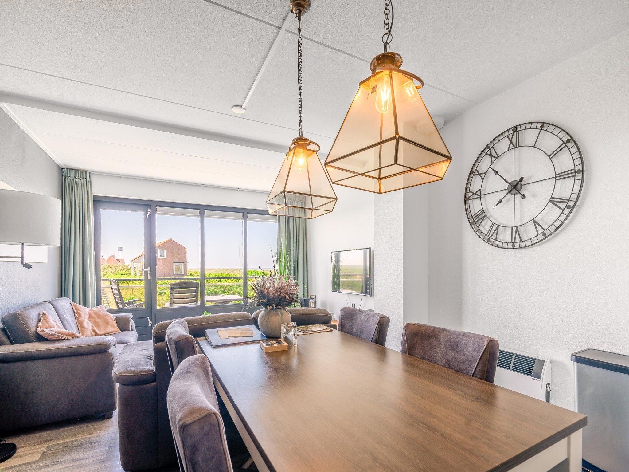 De eetkamer van Juliana 094 in De Koog