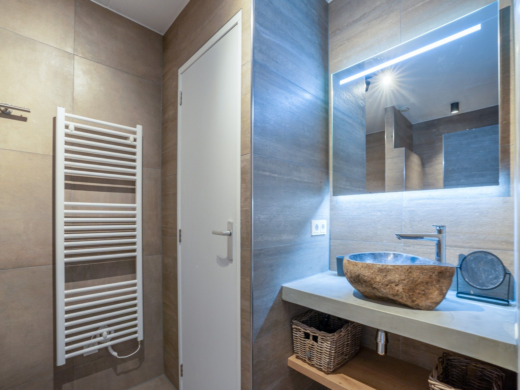 De badkamer van Juliana 118 in De Koog