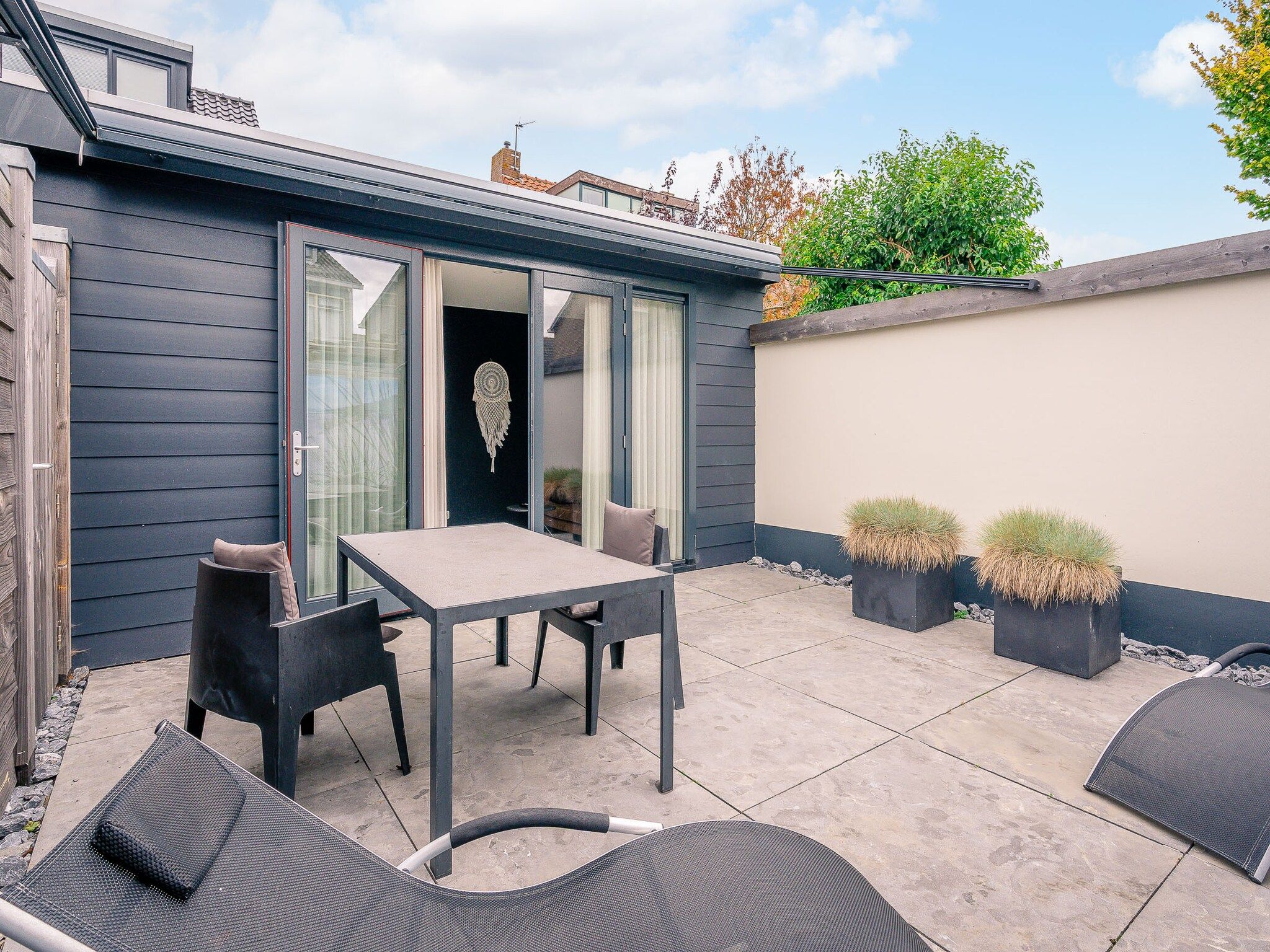 Het terras van Brink 15 in De Koog