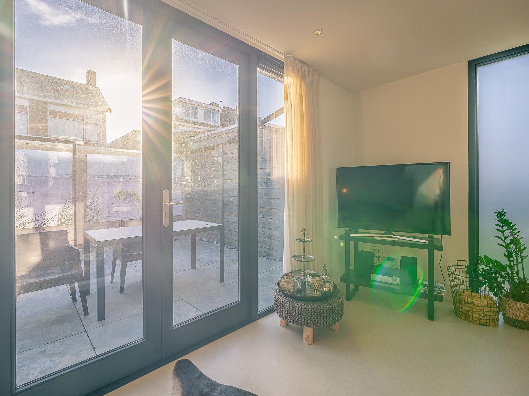 De woonkamer van Brink 15 in De Koog