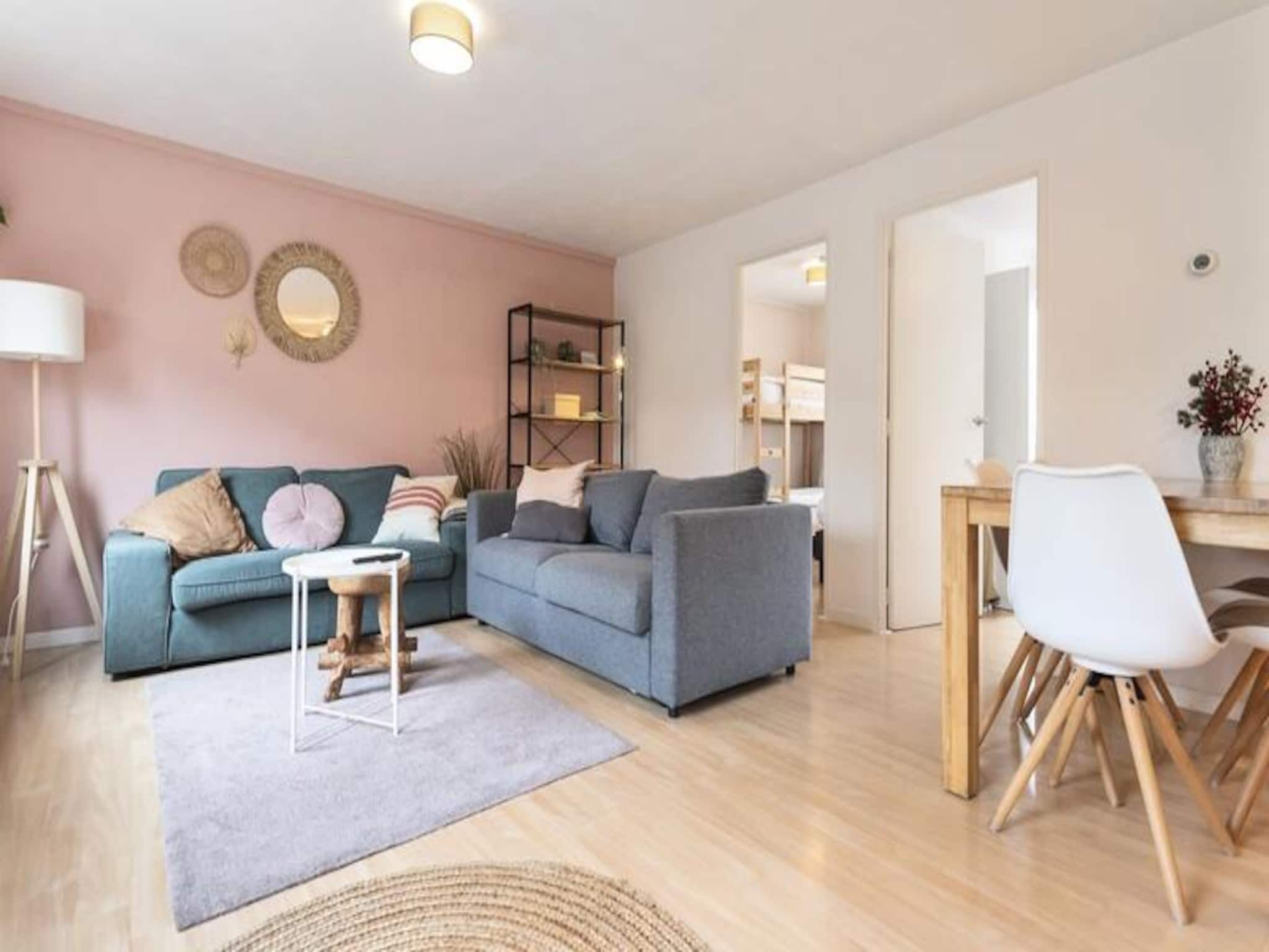 Agr&eacute;able Maison Familiale (parking Gratuit) in Zandvoort - Foto 2 van 41