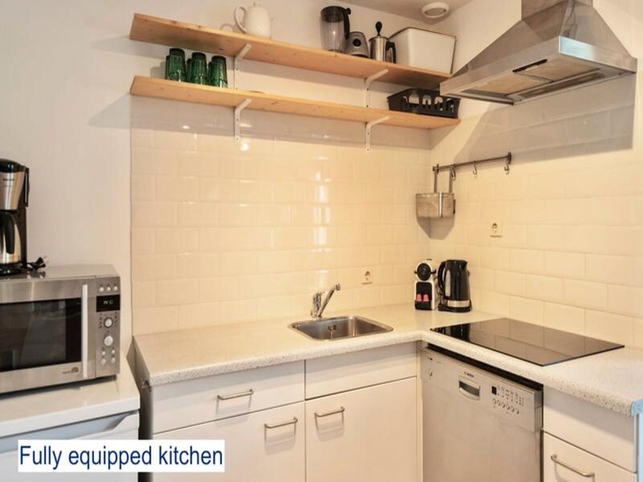 Agr&eacute;able Maison Familiale (parking Gratuit) in Zandvoort - Foto 6 van 41