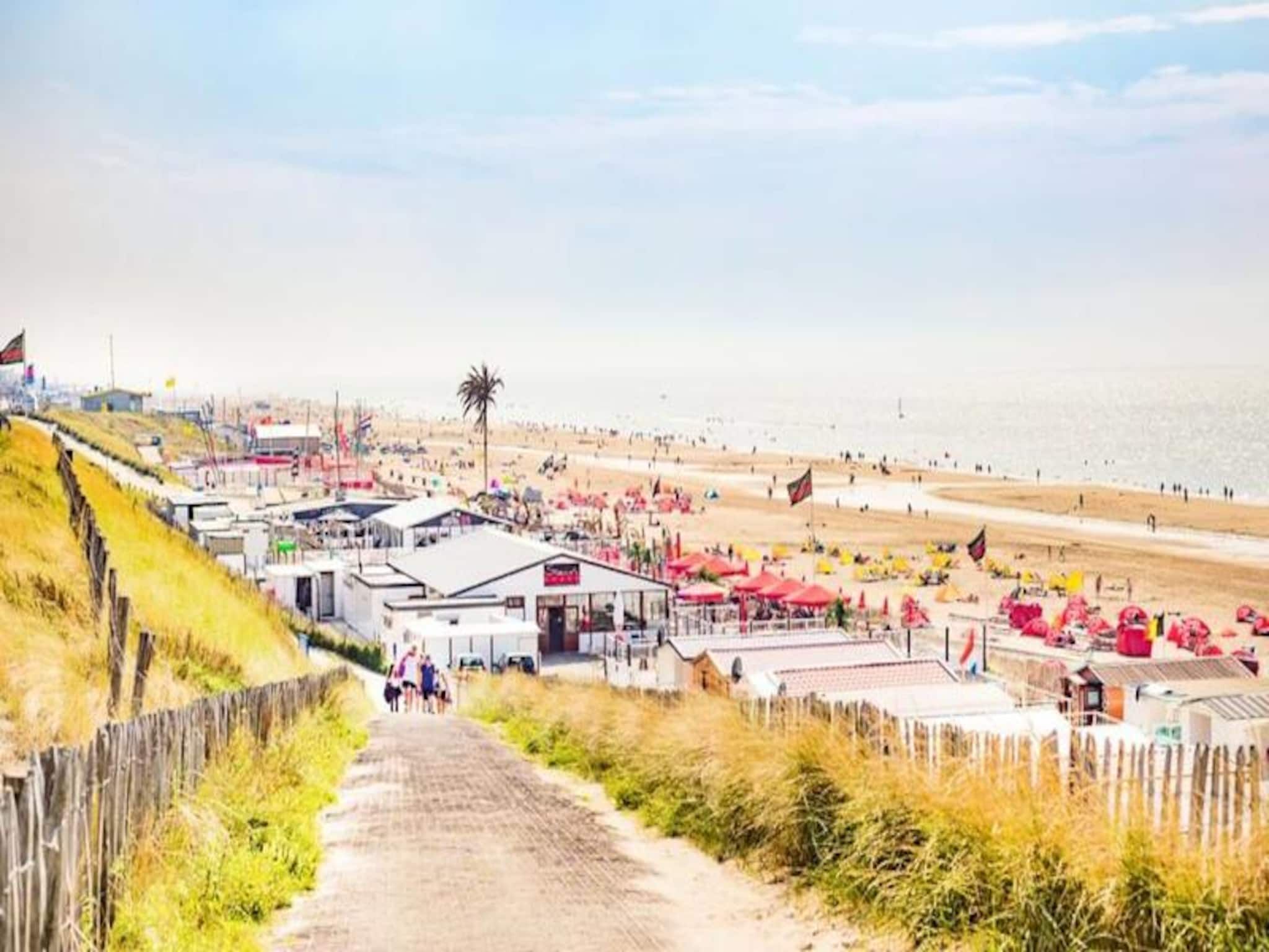 Beach House Amsterdam in Zandvoort - Foto 22 van 22