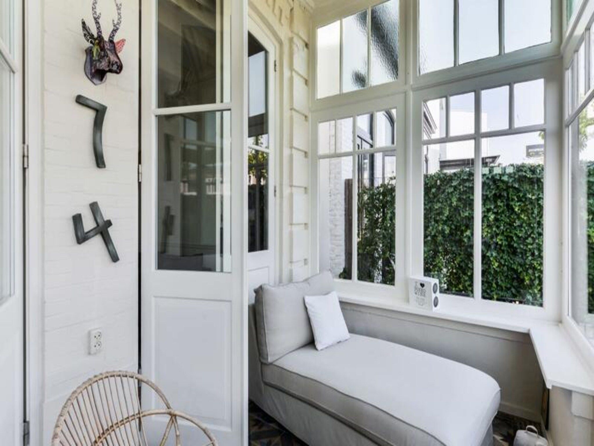 Villa Loft Apartment With Light Garden Room in Zandvoort - Foto 3 van 23