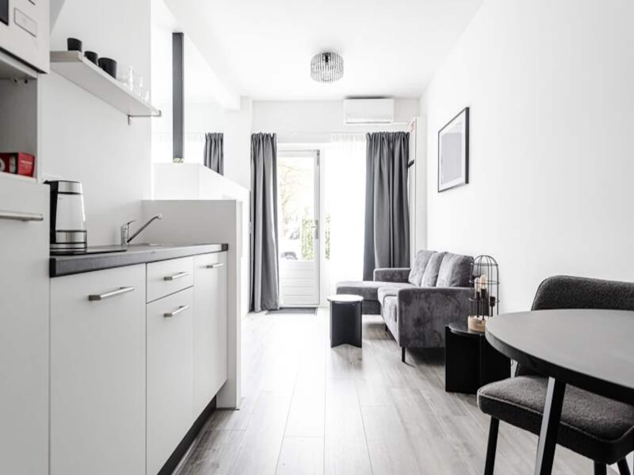 Kings Square Studio Apartment in Zandvoort - Foto 2 van 20