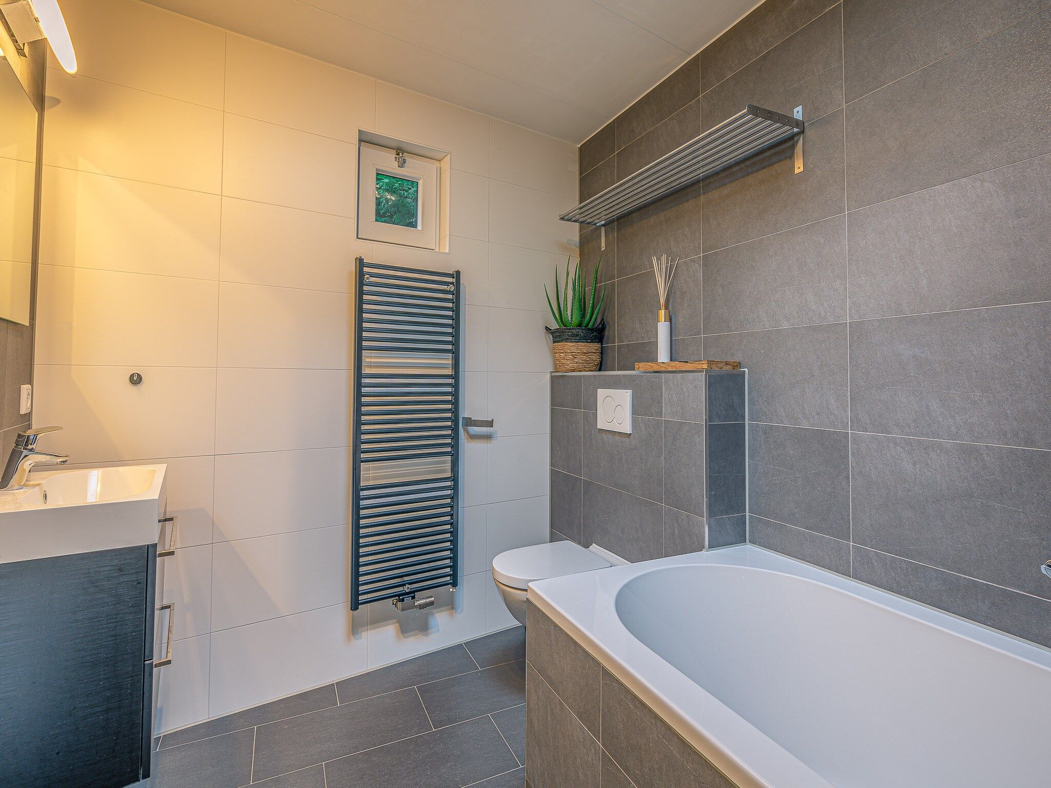 De badkamer van Zee van Tijd in De Koog