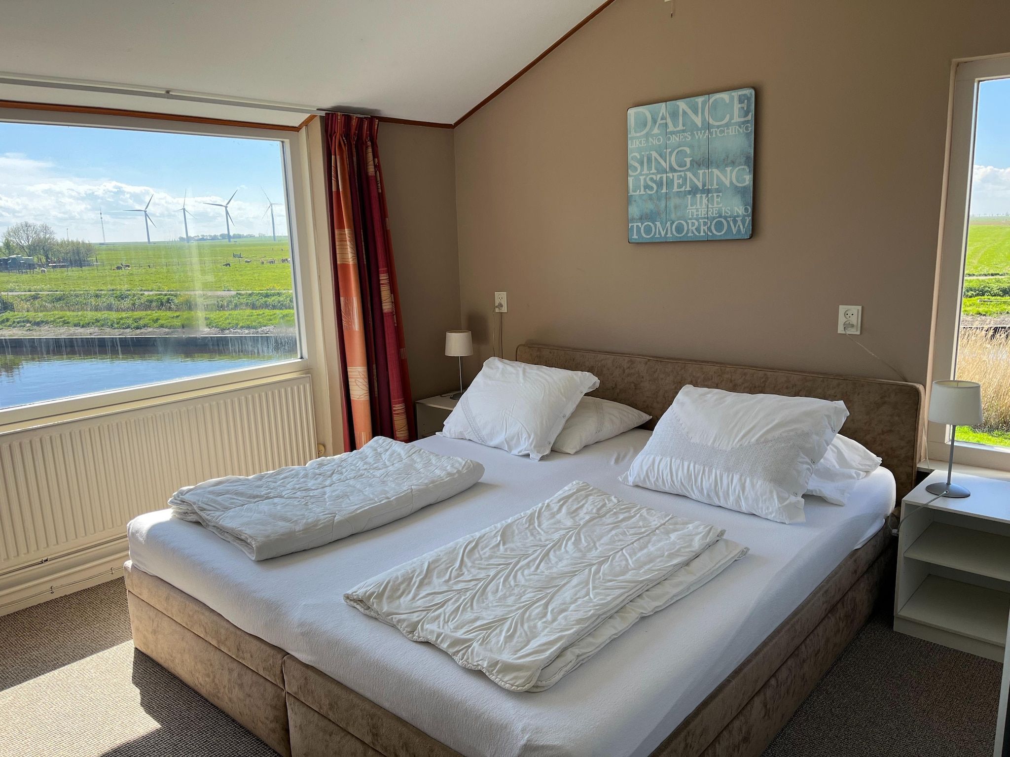 Een slaapkamer van De Waske in Warns