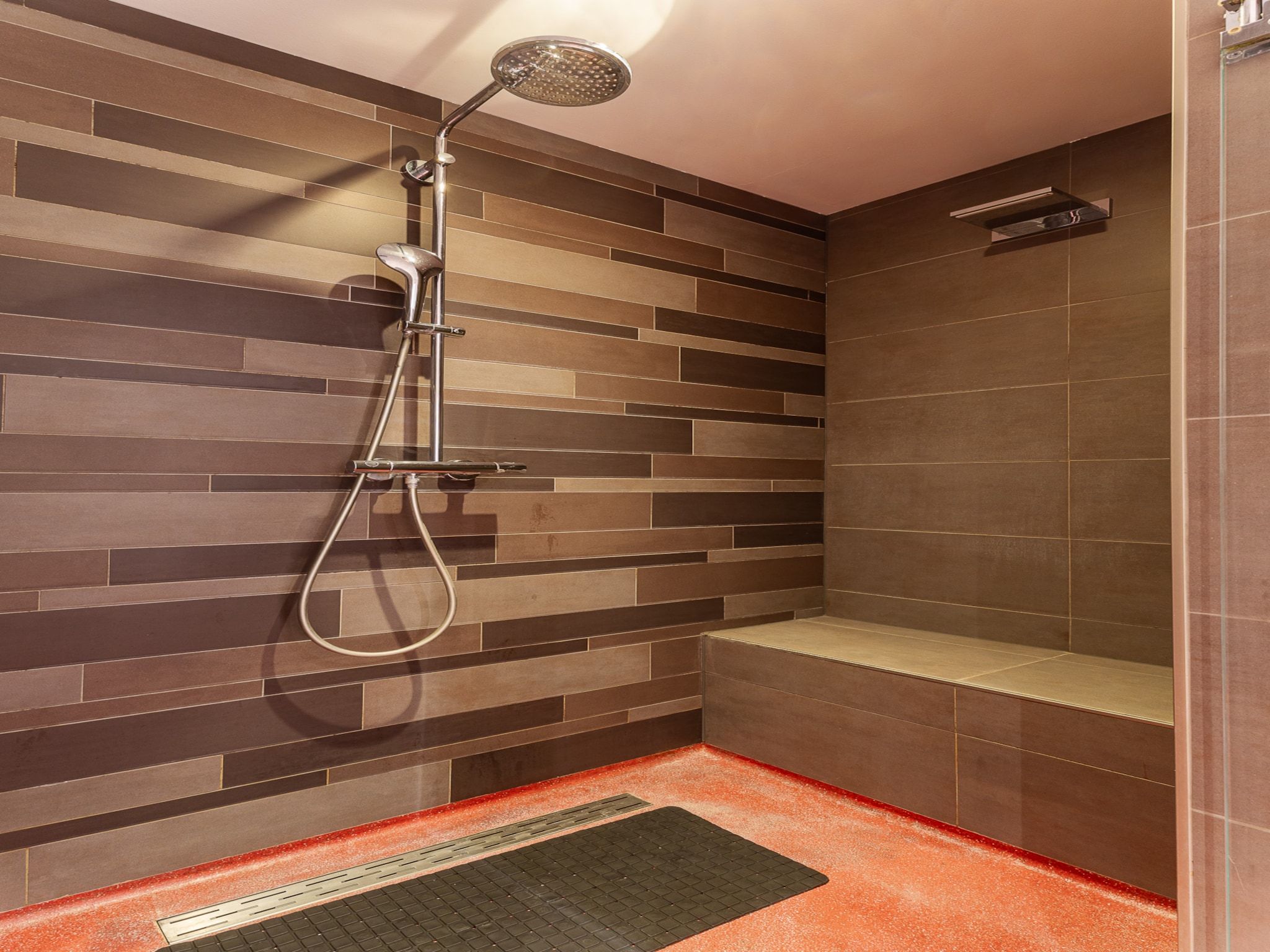 De badkamer van Vakantiehuis - Keetenweg 10| Stavenisse in Stavenisse