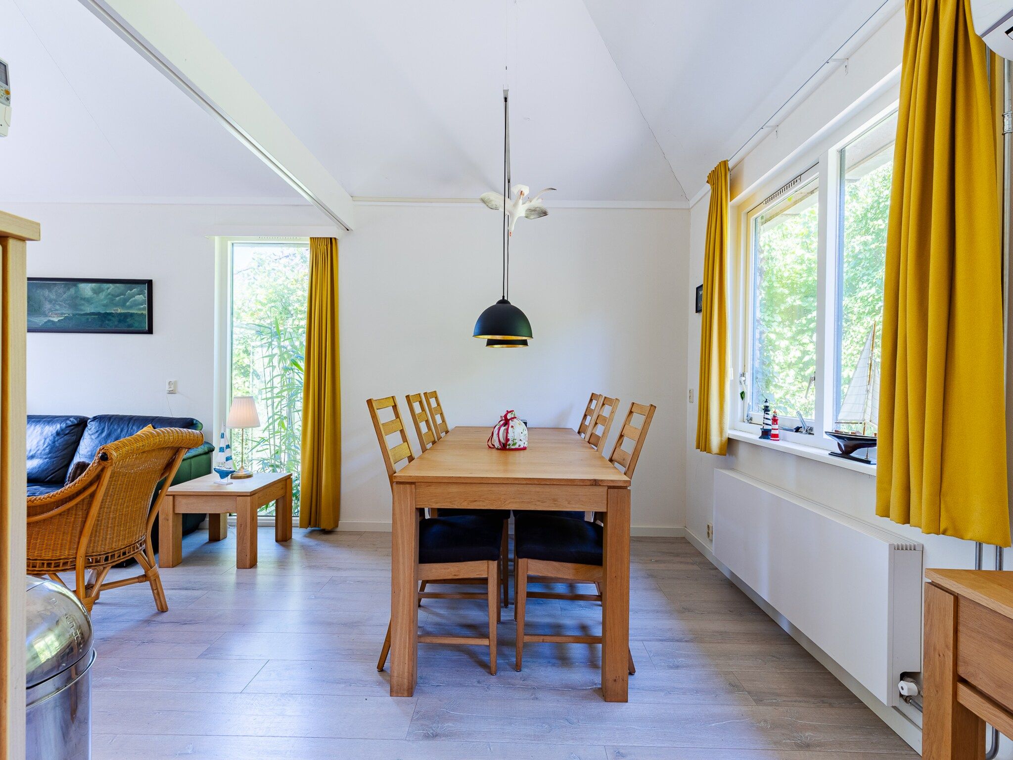 De eetkamer van Vakantiewoning - Westduin 6 I Vlissingen 'Zilt en zand' in Vlissingen
