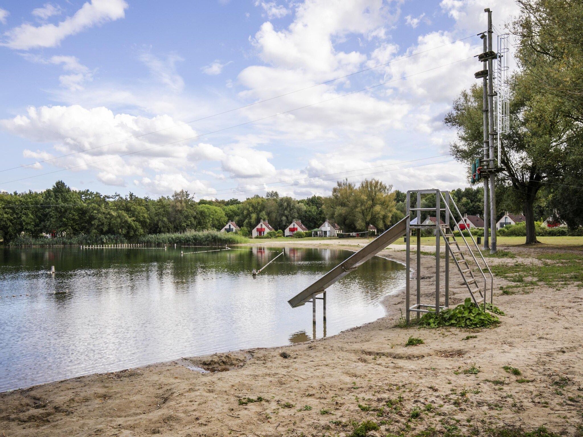 7 - Persoons Forest 217 Sauna Bungalow (copy) in Ewijk - Foto 38 van 40