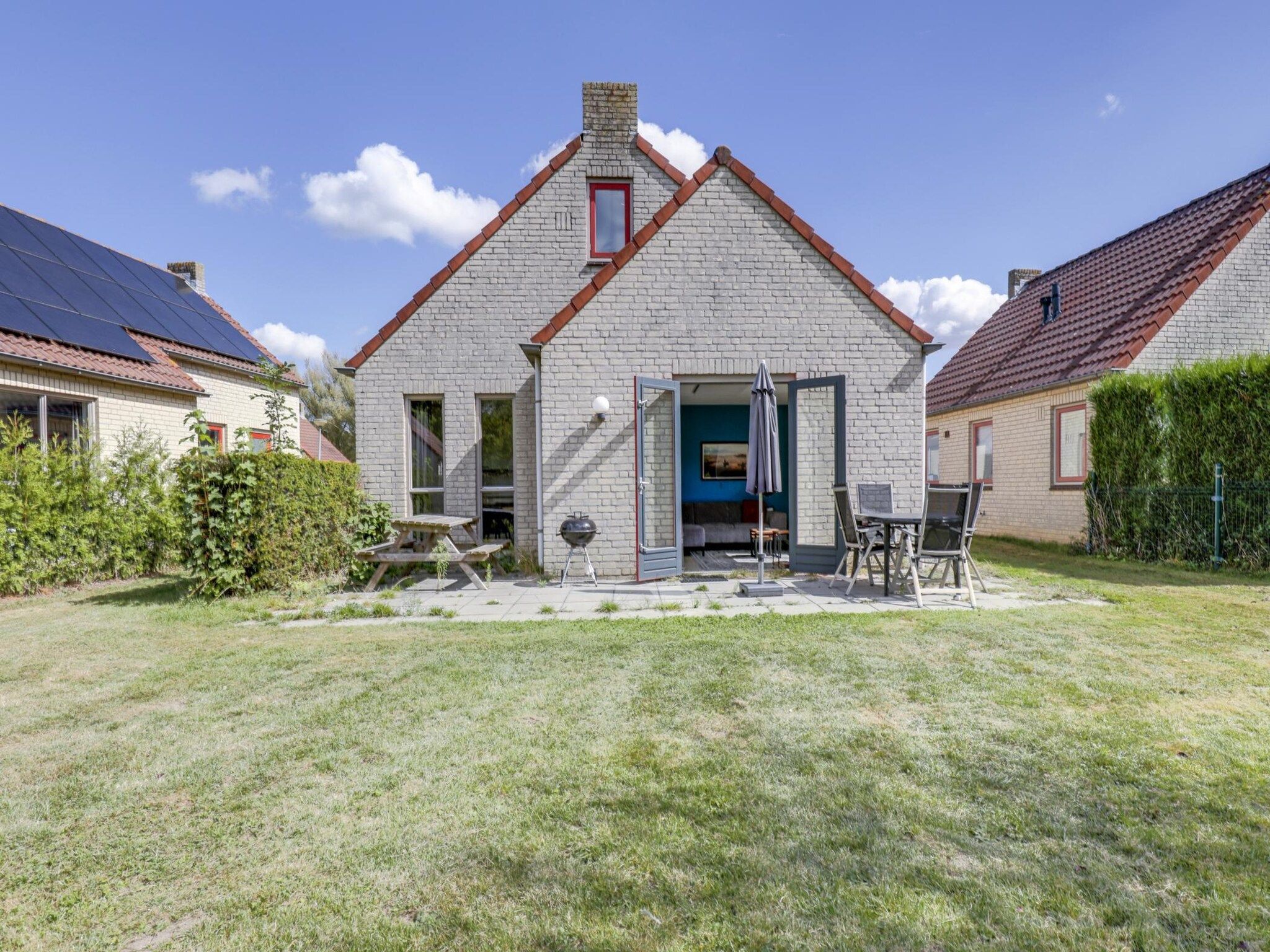 De buitenkant van 7 - Persoons Forest 217 Sauna Bungalow (copy) (copy) in Ewijk