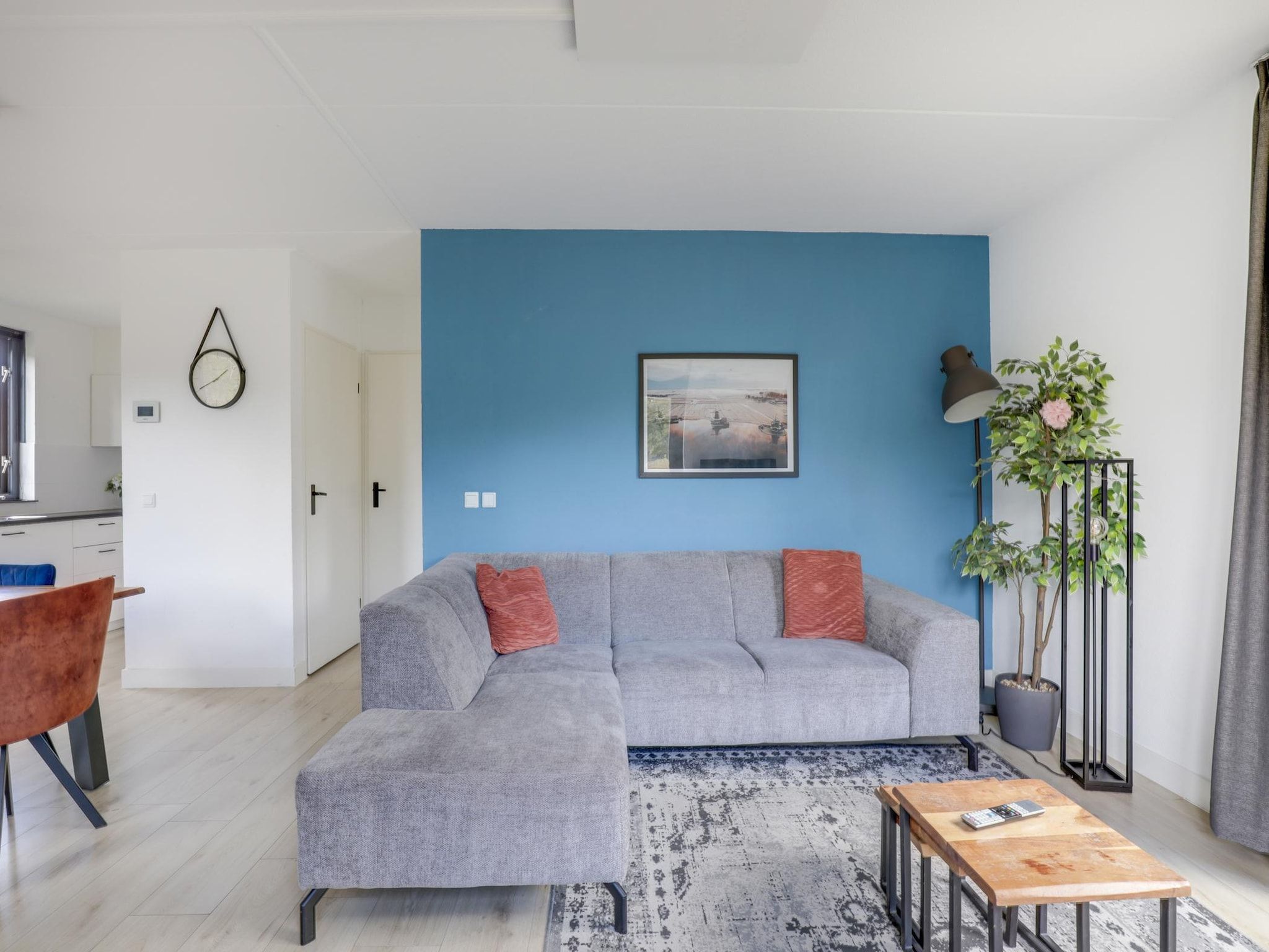 De woonkamer van 7 - Persoons Forest 217 Sauna Bungalow (copy) (copy) in Ewijk