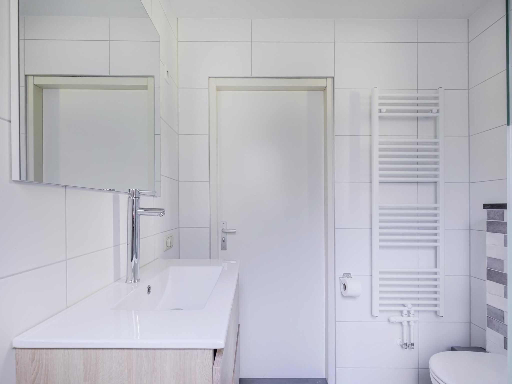 De badkamer van 6 - Persons De Zingende Wilg (copy) (copy) in Ewijk