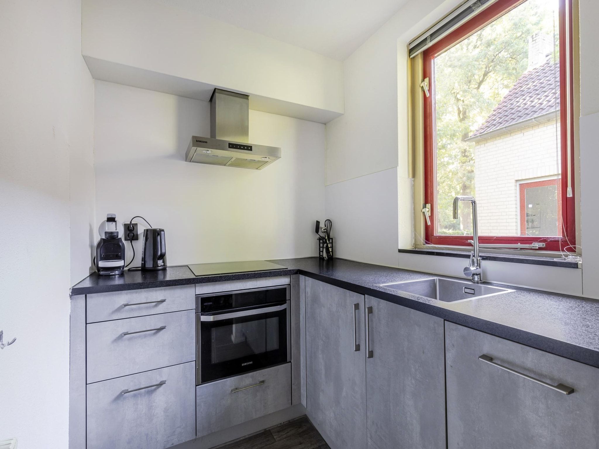 De keuken van 6 - Persons De Zingende Wilg (copy) (copy) in Ewijk