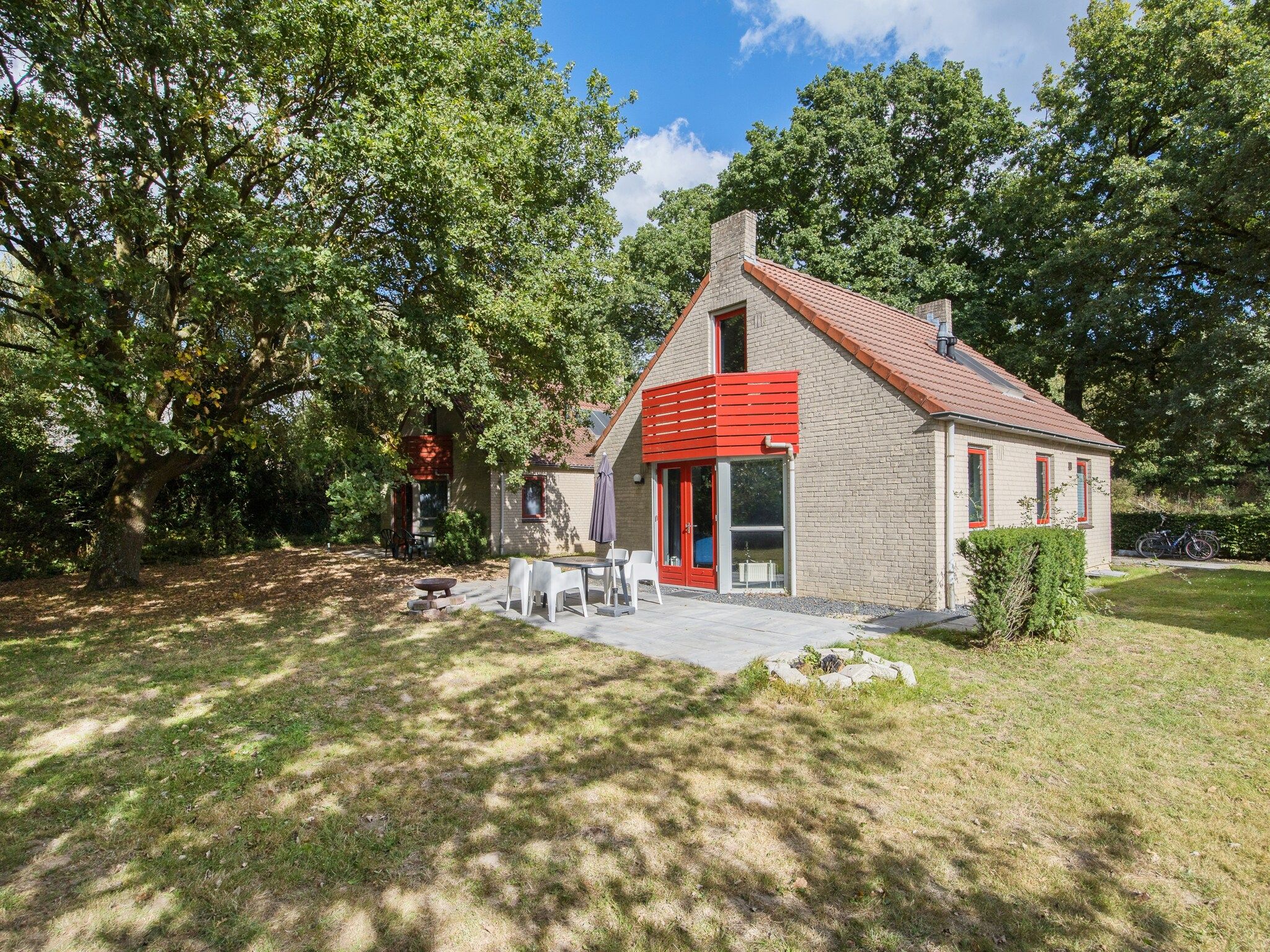 Het terras van 6 - Persons De Zingende Wilg (copy) (copy) (copy) in Ewijk