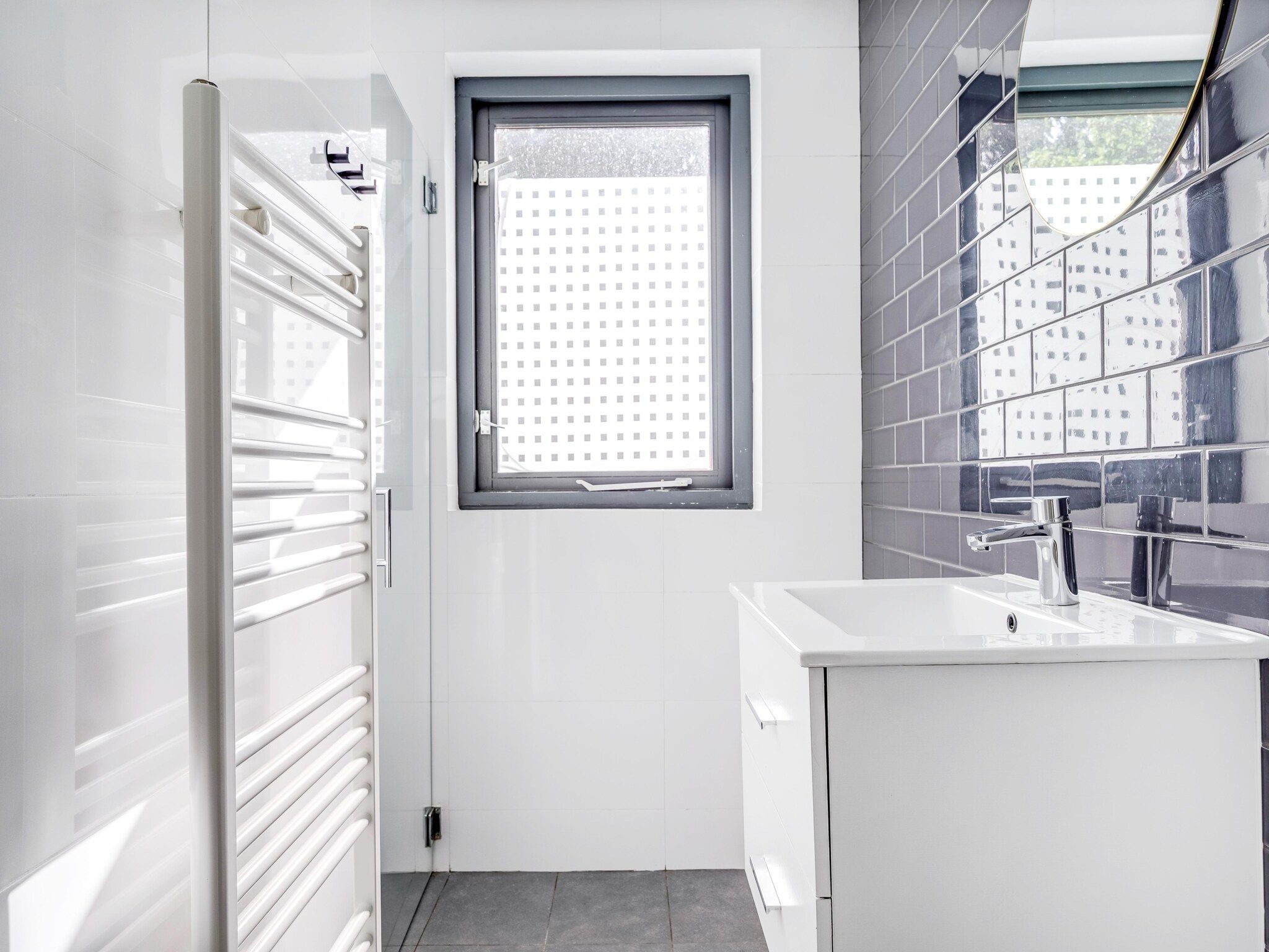 De badkamer van 6 - Persons De Zingende Wilg (copy) (copy) (copy) in Ewijk