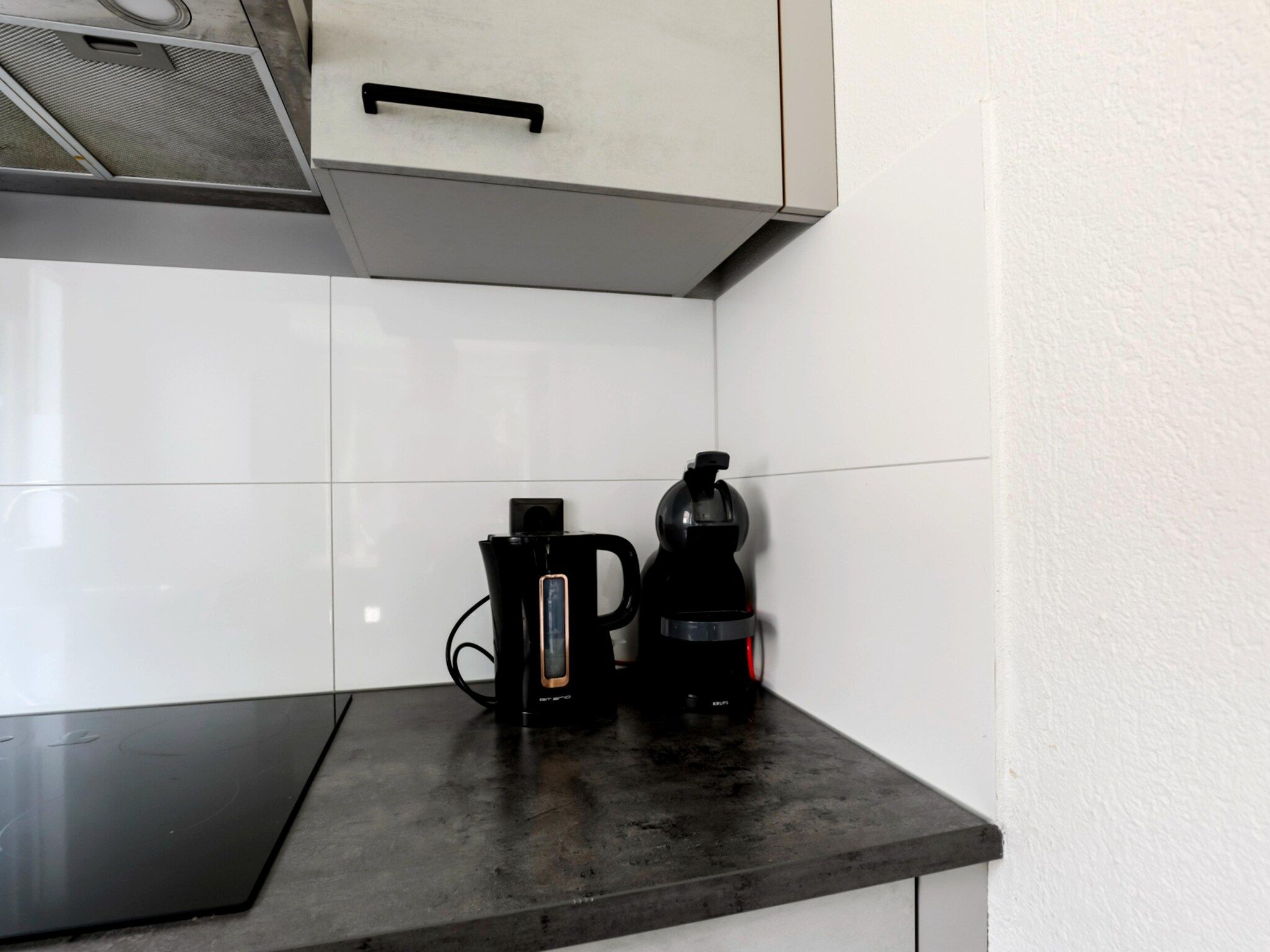 De keuken van 7 - Persoons Forest 217 Sauna Bungalow (copy) (copy) (copy) (copy) in Ewijk