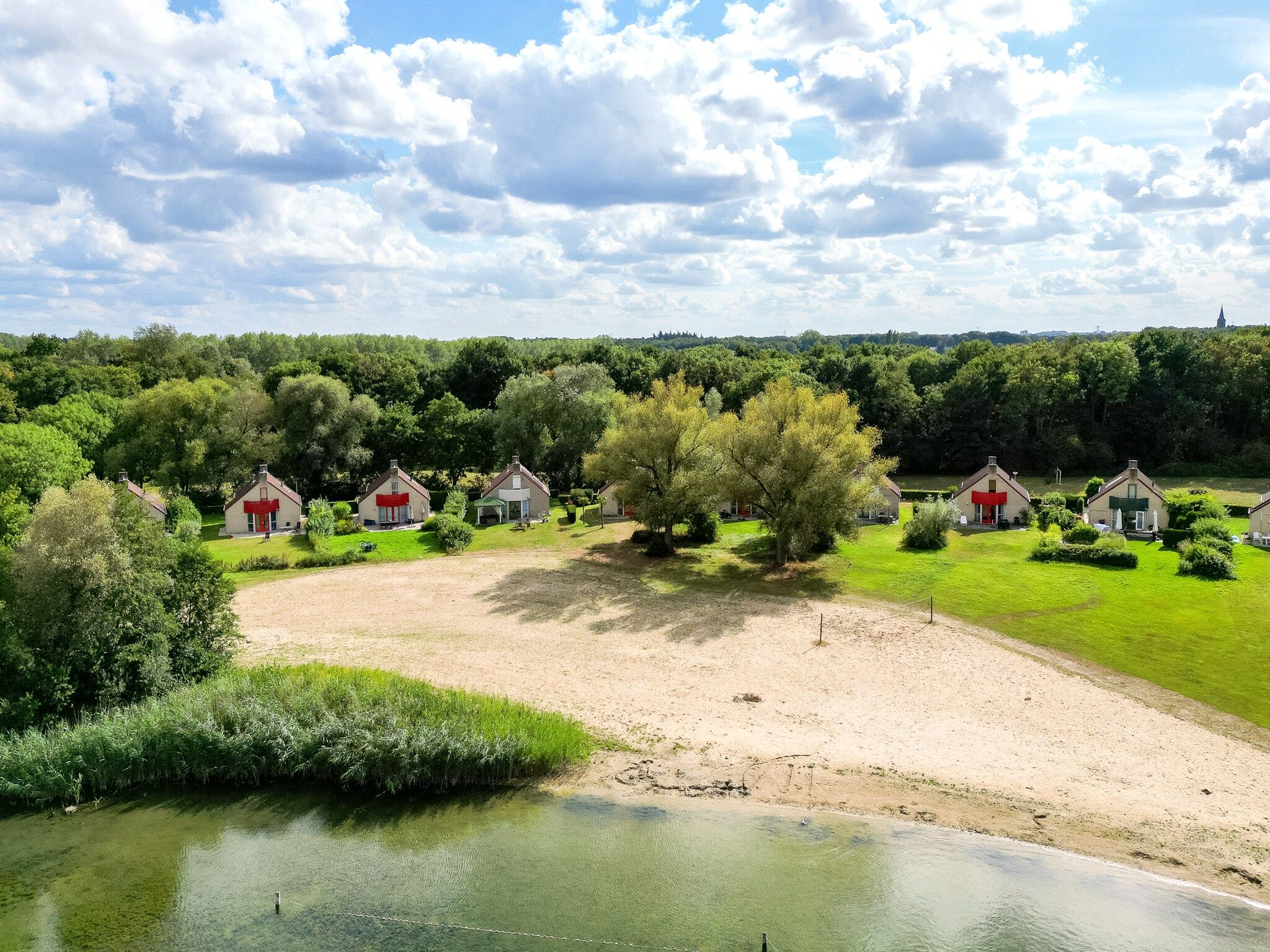 7 - Persoons Forest 217 Sauna Bungalow (copy) (copy) (copy) (copy) in Ewijk - Foto 35 van 37