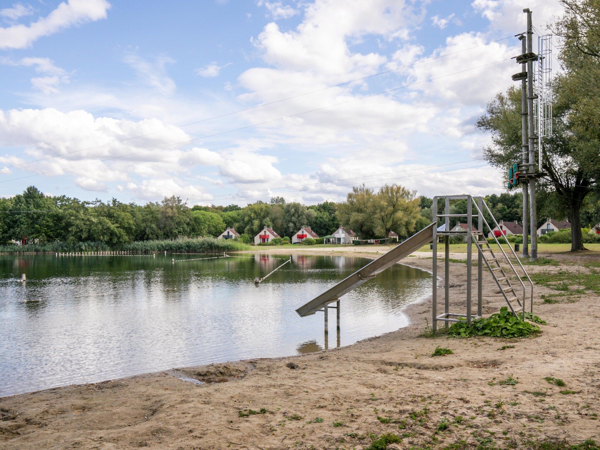 7 - Persoons Forest 217 Sauna Bungalow (copy) (copy) (copy) in Ewijk - Foto 39 van 39