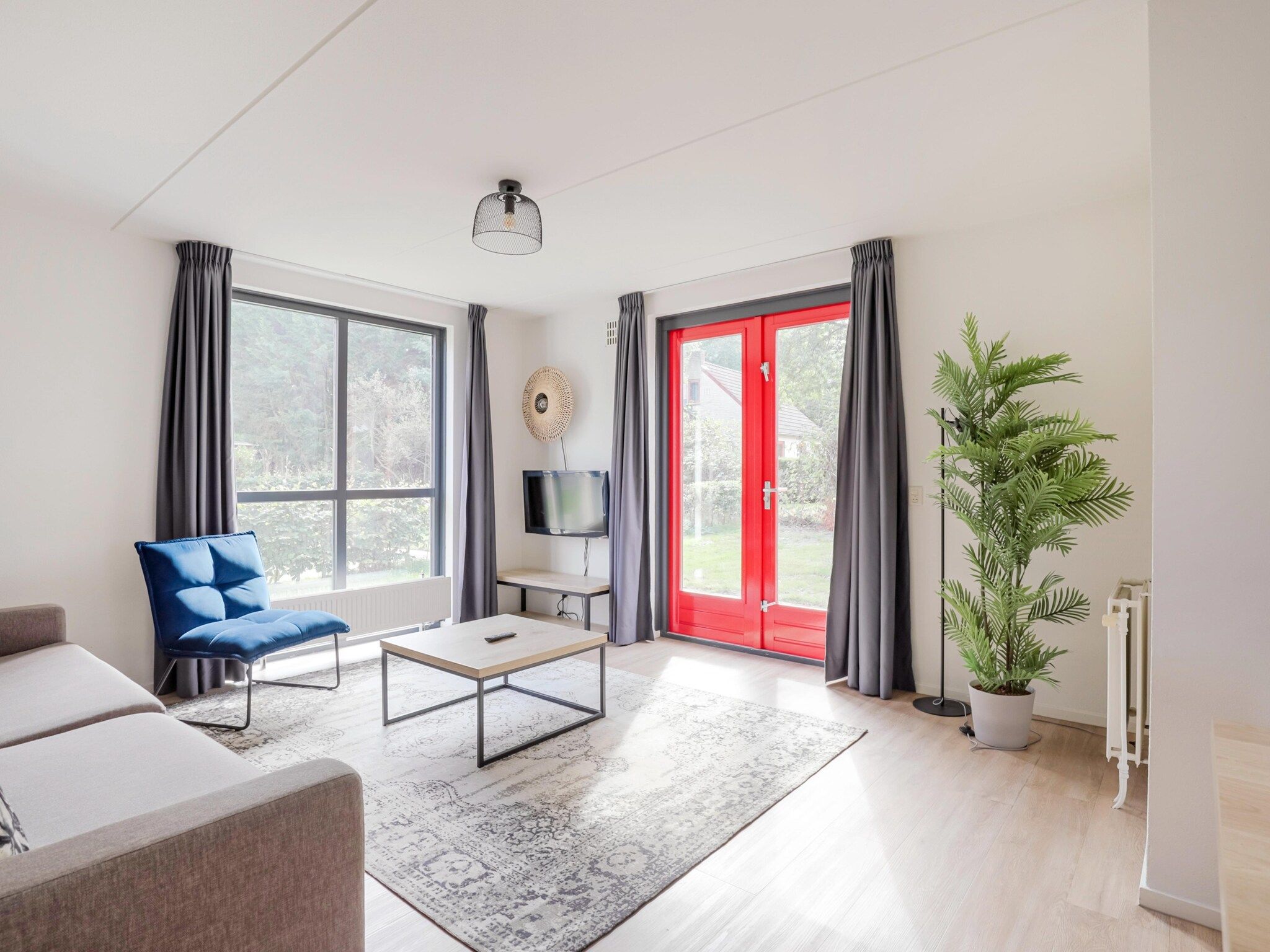 De woonkamer van 7 - Persoons Forest 217 Sauna Bungalow (copy) (copy) (copy) in Ewijk