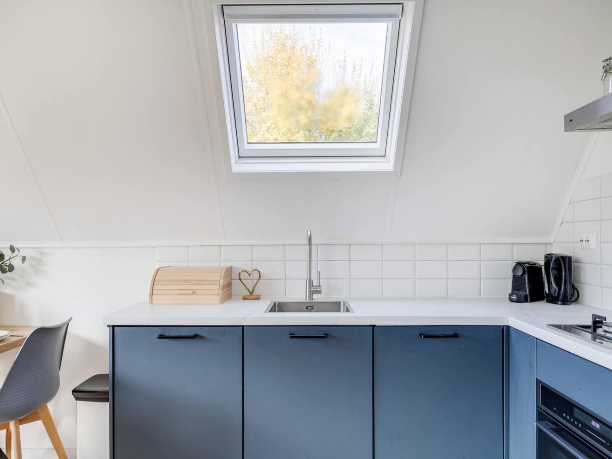 De keuken van 107 | Buizerd | Fijne bungalow met ruime tuin in Den Haag