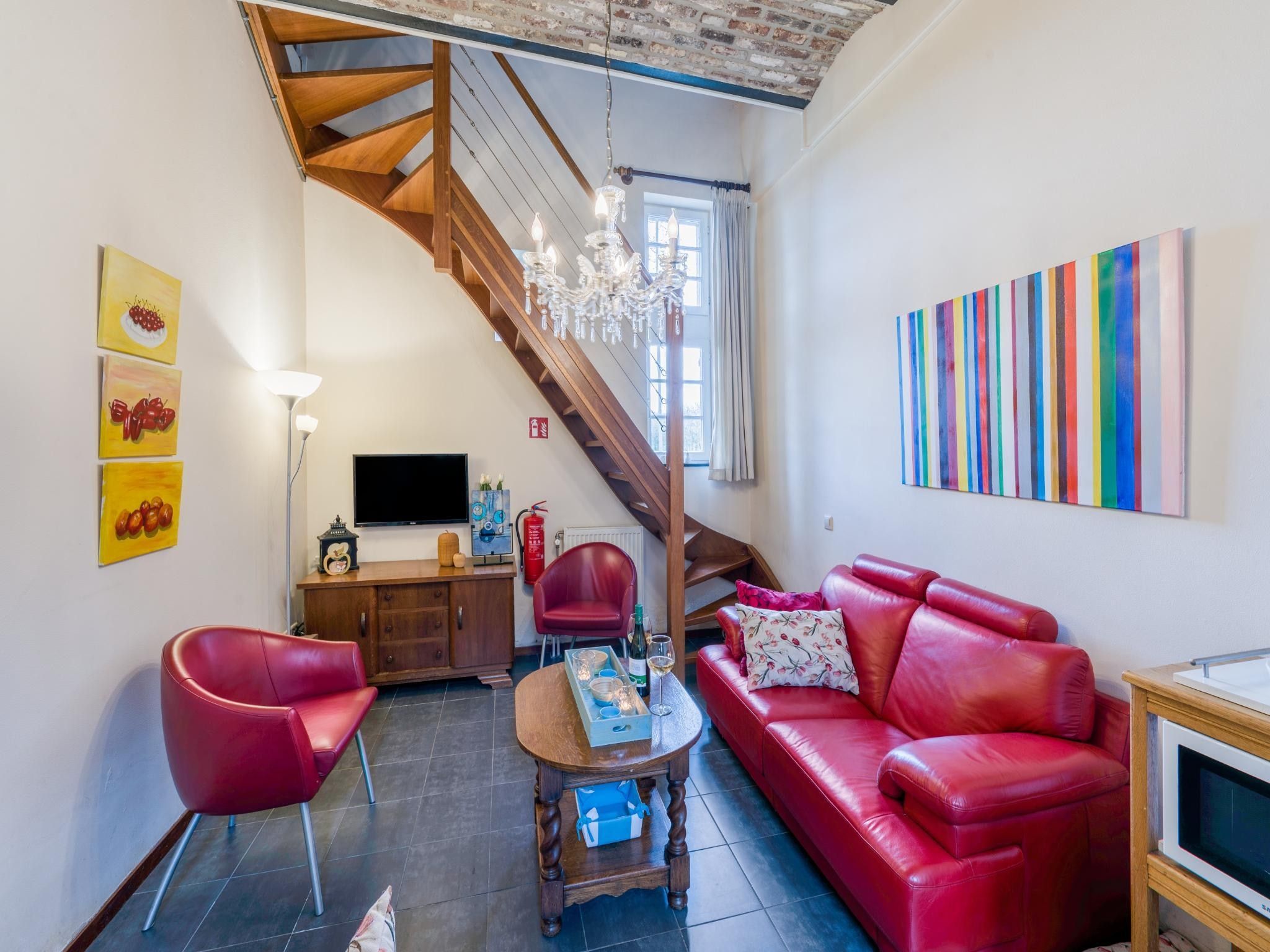 De woonkamer van Meschermolen 12 in Mesch-Eijsden