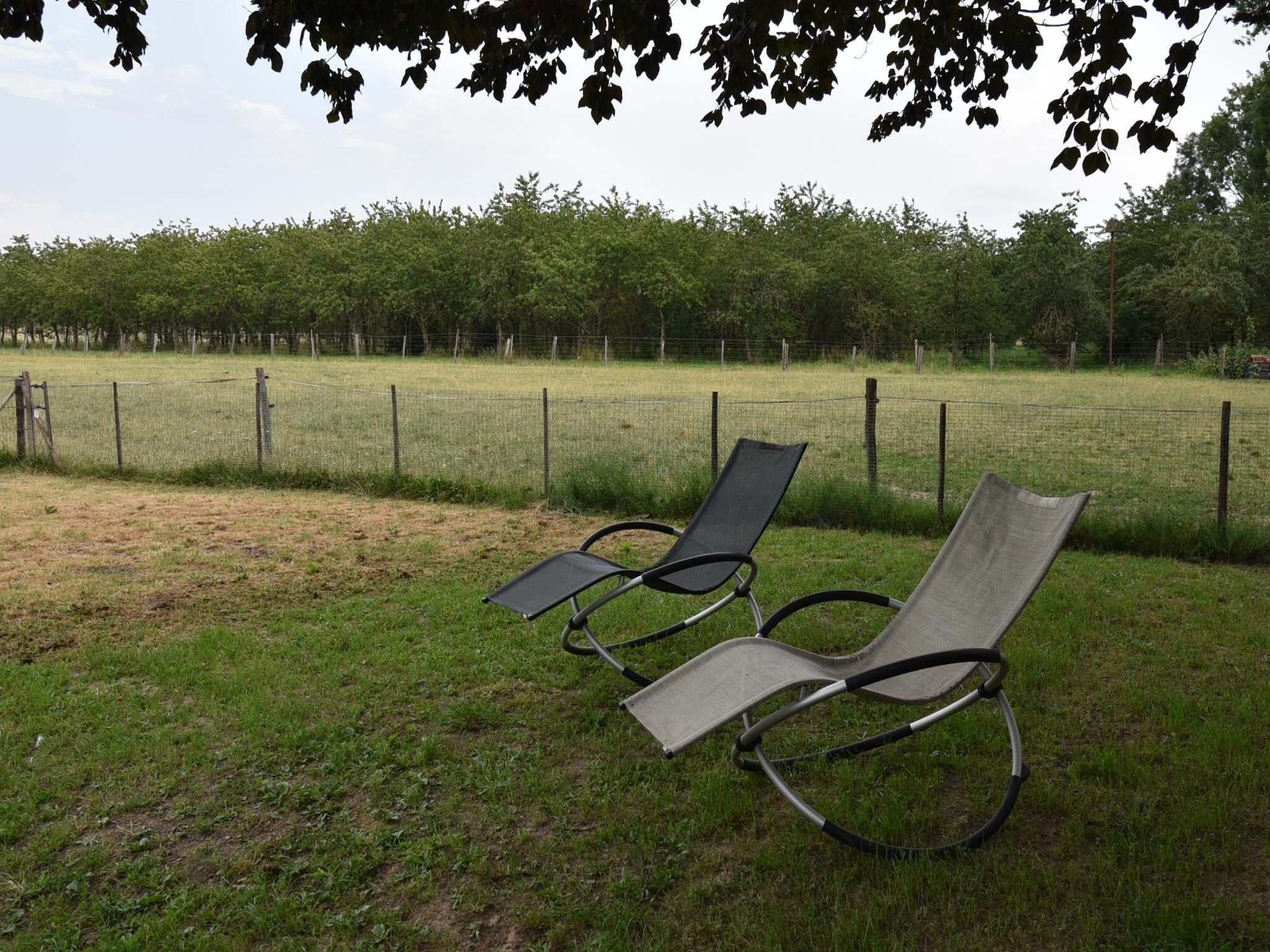 De tuin van Meschermolen 14 in Mesch-Eijsden