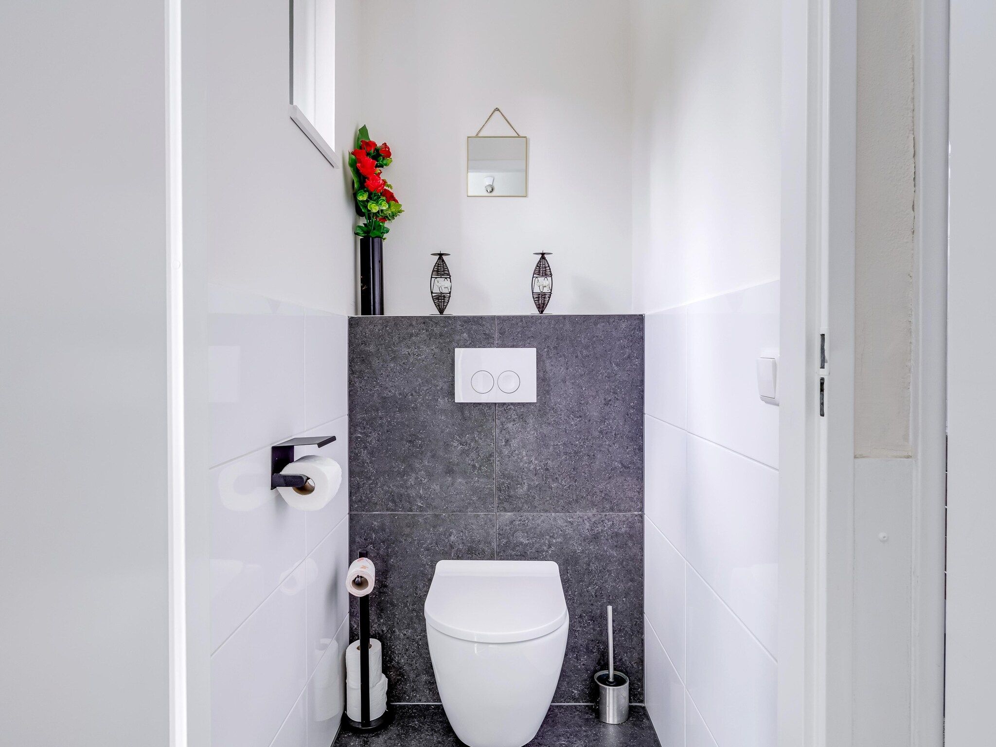 De badkamer van 7 - Persoons Forest 217 Sauna Bungalow (copy) (copy) (copy) (copy) in Ewijk