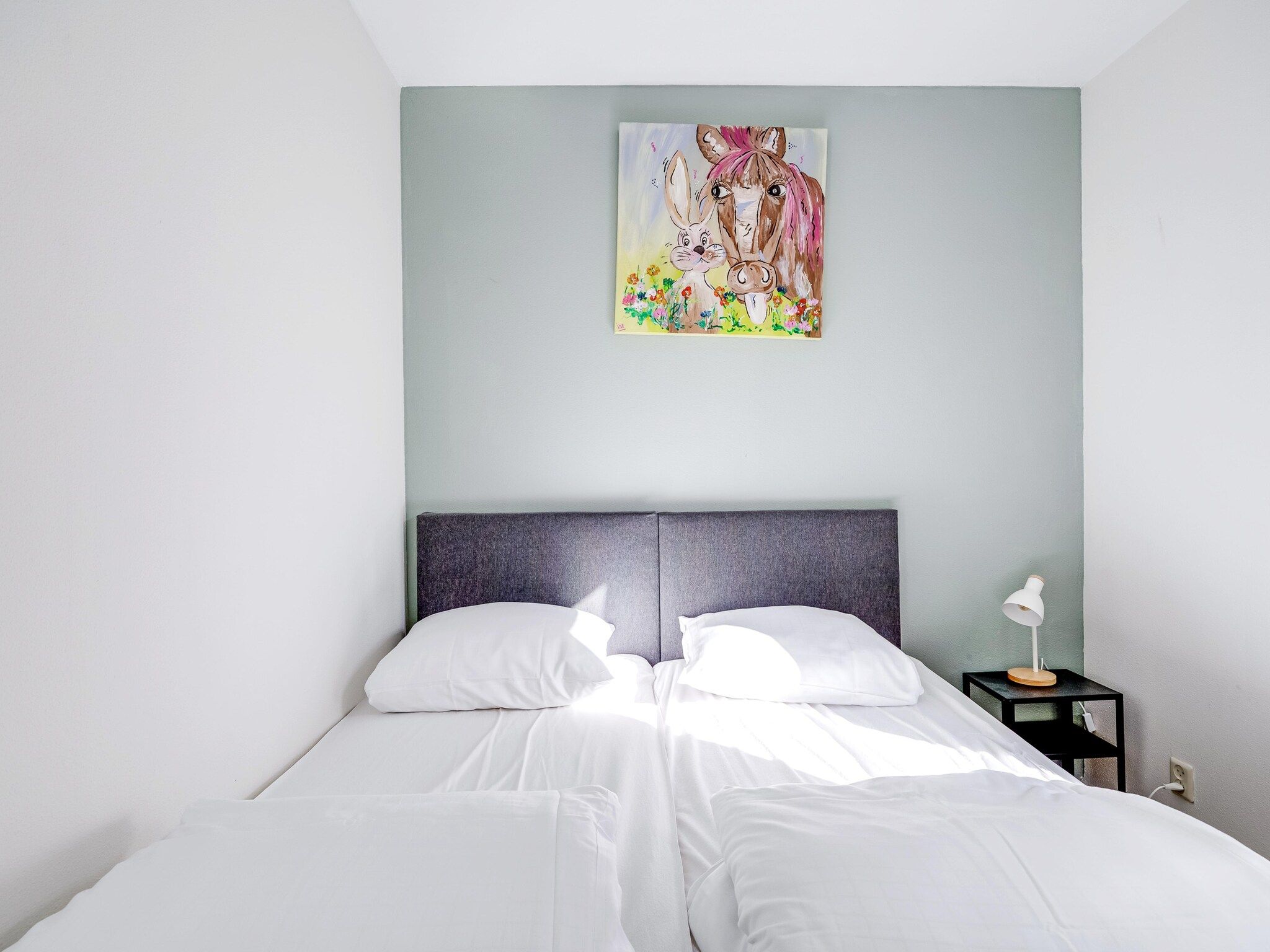 Een slaapkamer van 7 - Persoons Forest 217 Sauna Bungalow (copy) (copy) (copy) (copy) in Ewijk