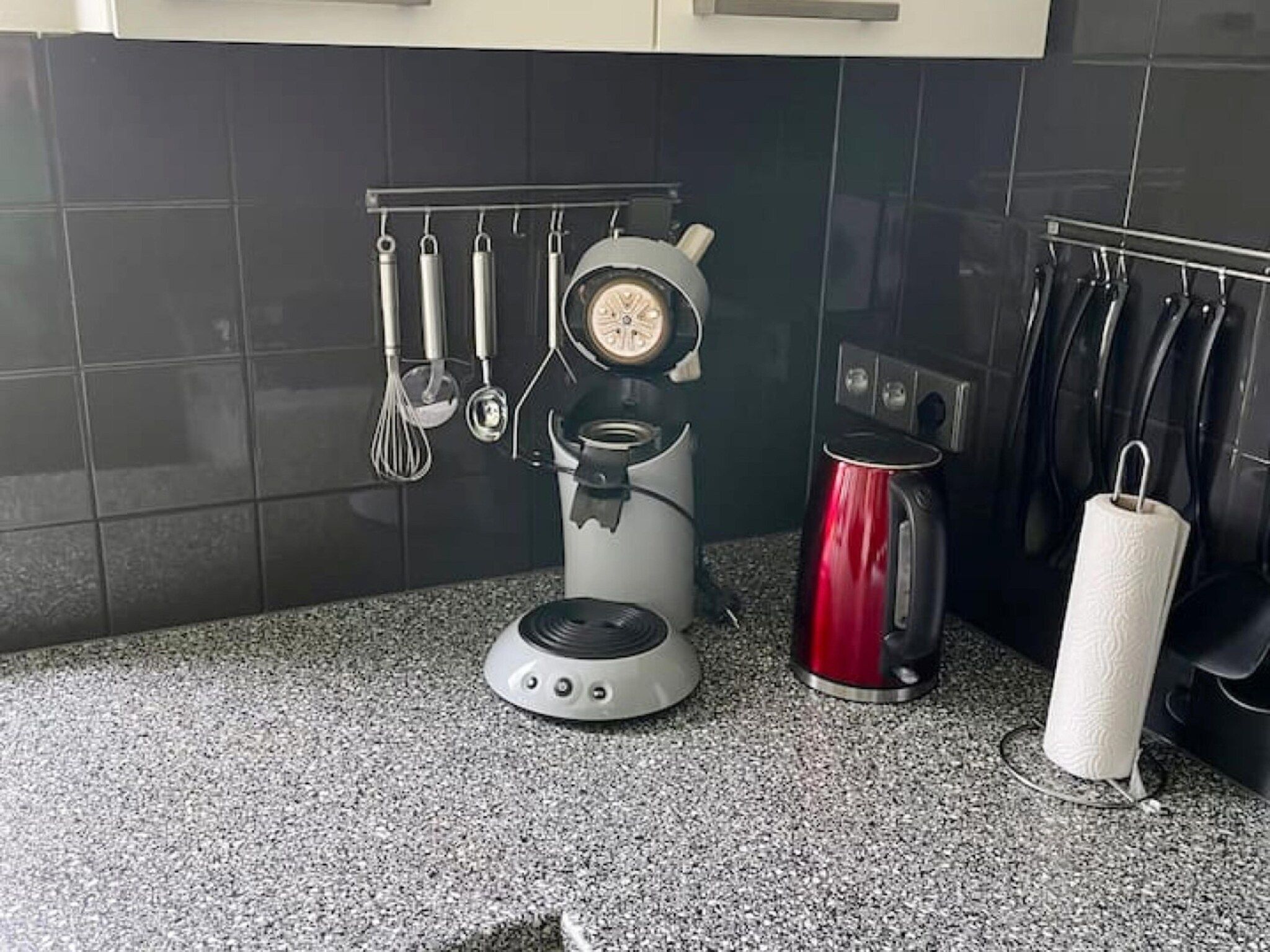 De keuken van 6 - Persons Forest Bungalow (copy) in Ewijk