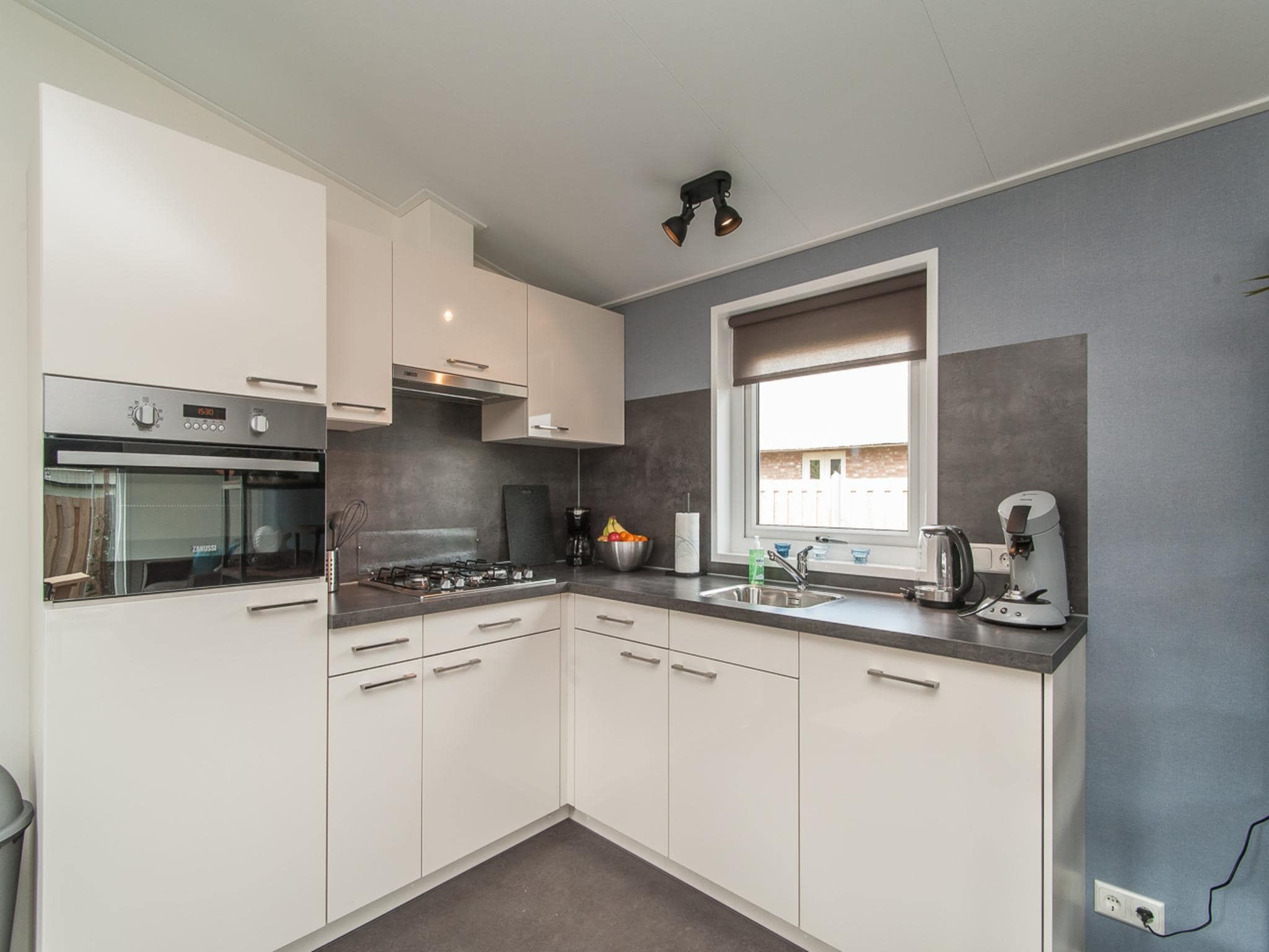 De keuken van Chalet 4-persoons Huisdiervrij in Noordwijk