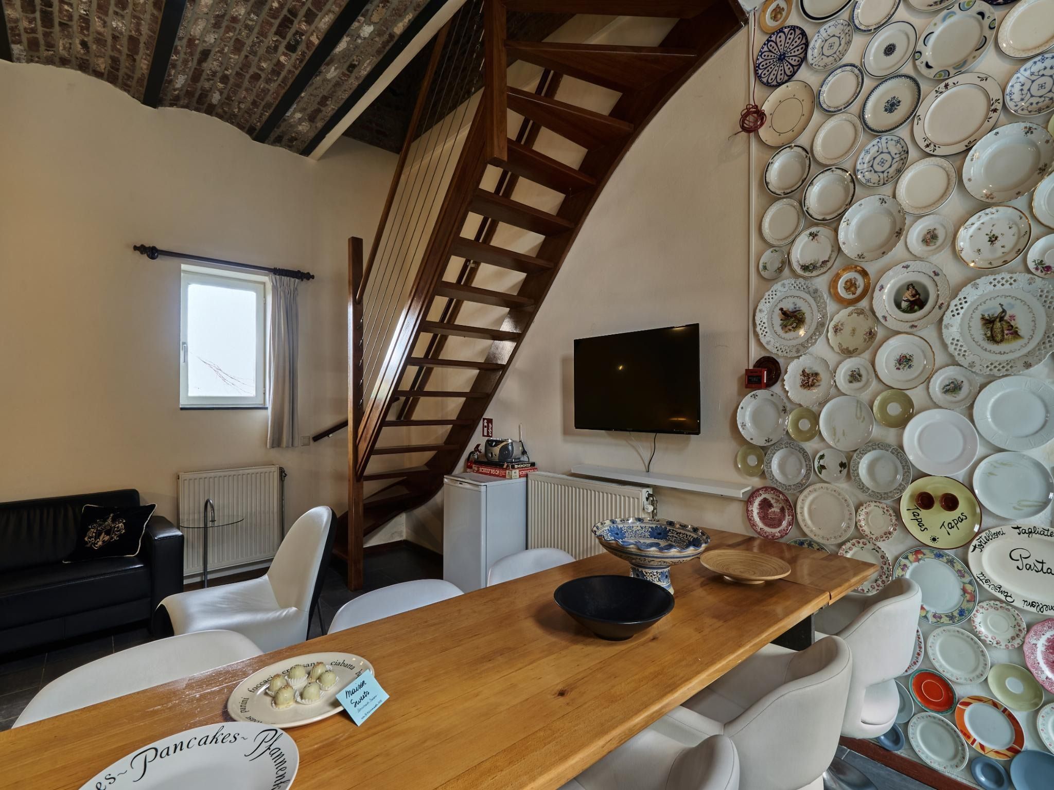 De eetkamer van Meschermolen 13 in Mesch-Eijsden