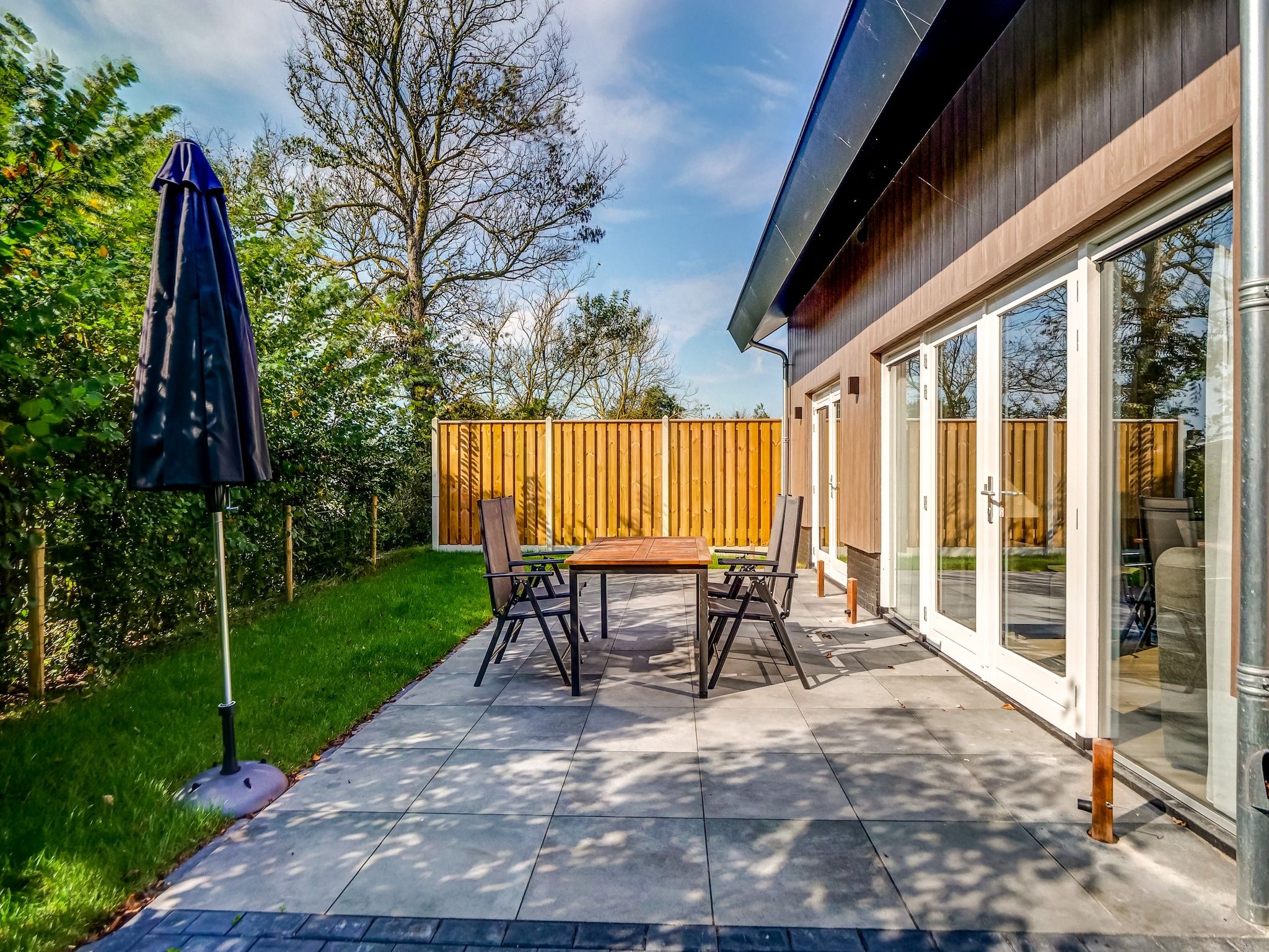 De buitenkant van Familiehuis Zee & Zand in Julianadorp