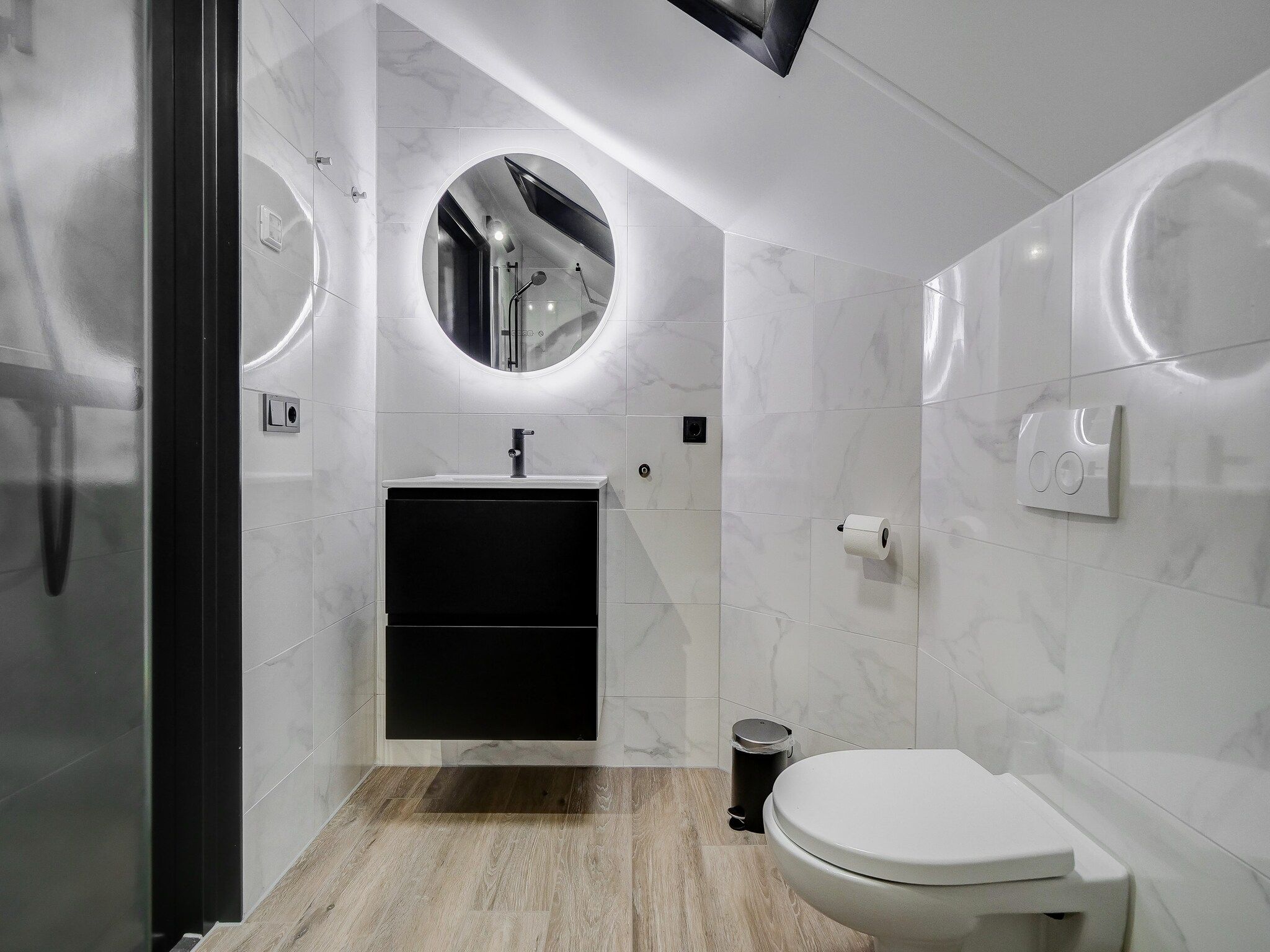 De badkamer van Familiehuis Zee & Zand in Julianadorp