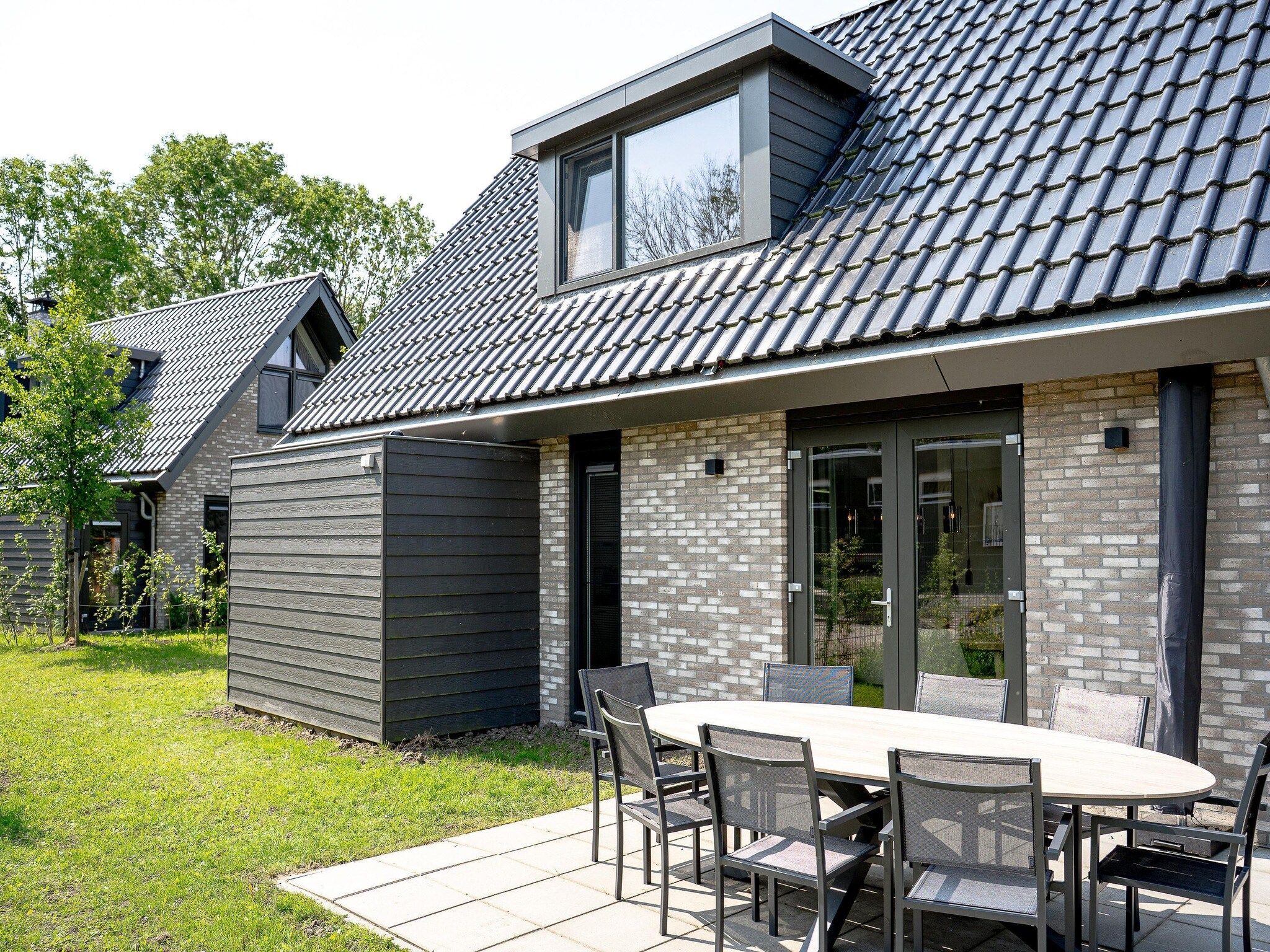 De buitenkant van Wetterfrei in Elahuizen