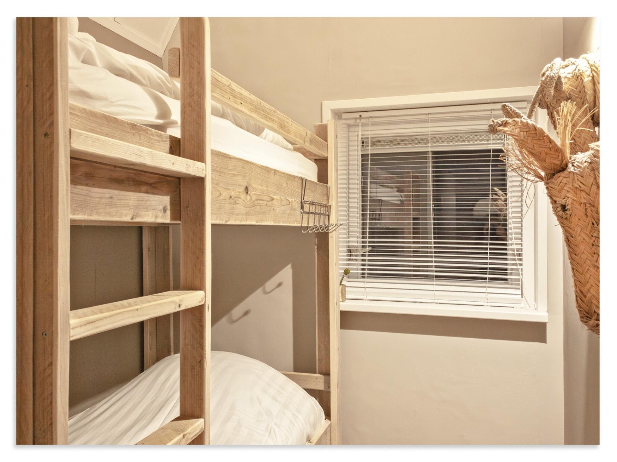 Een slaapkamer van Combinatiewoningen Wolters in grou