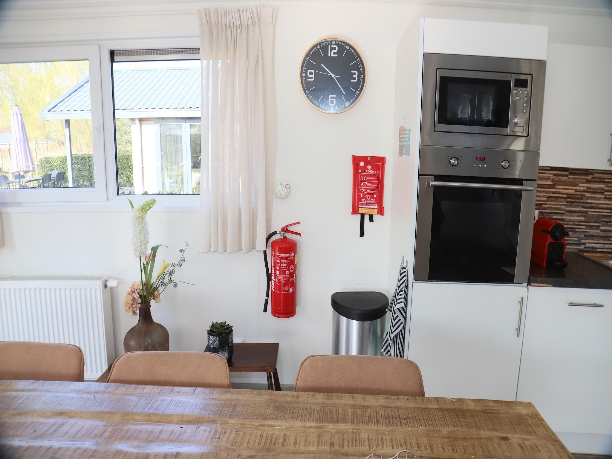 De keuken van Hackfort kavel 143 in Biddinghuizen