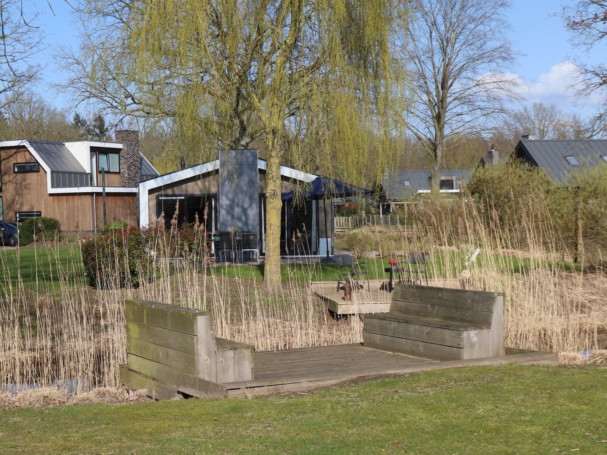 De tuin van Hackfort kavel 143 in Biddinghuizen