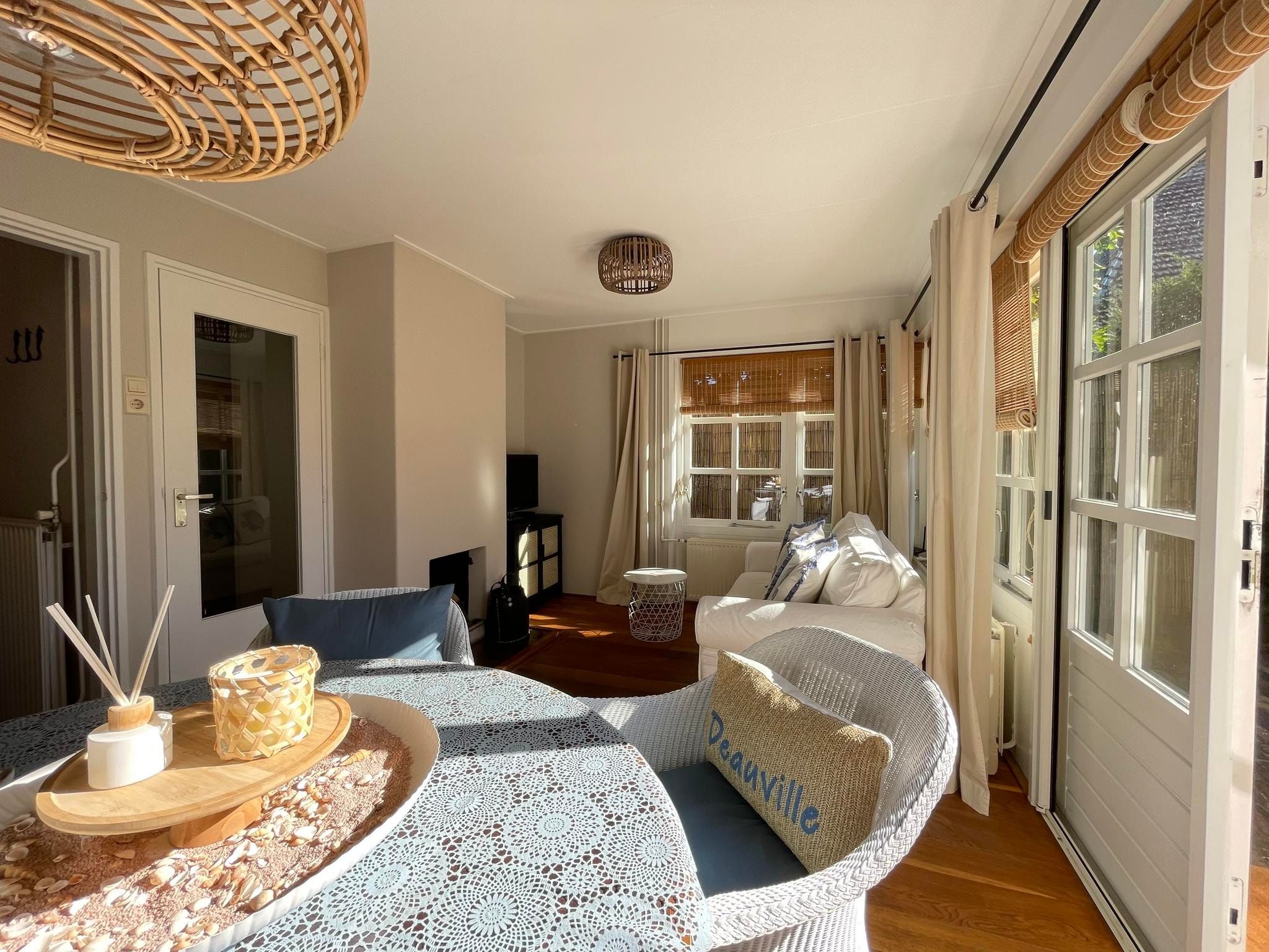 De eetkamer van Bergense Duyn in Bergen